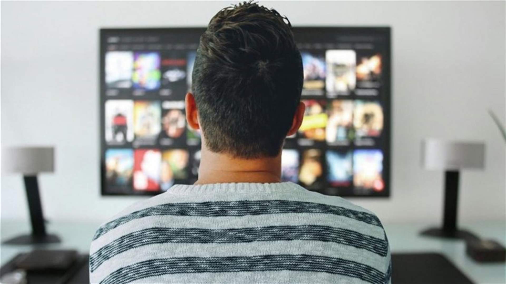 وظيفة الأحلام لعشاق نتفليكس... شاهدوا المسلسلات وتناولوا البيتزا مقابل المال!