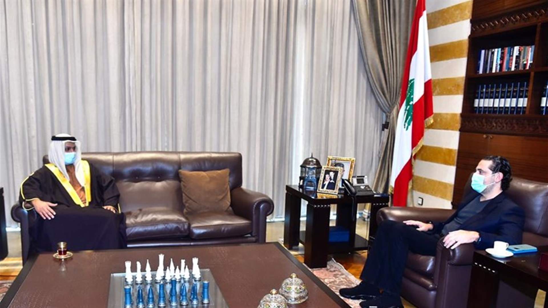 الحريري التقى الشامسي في زيارة وداعية...