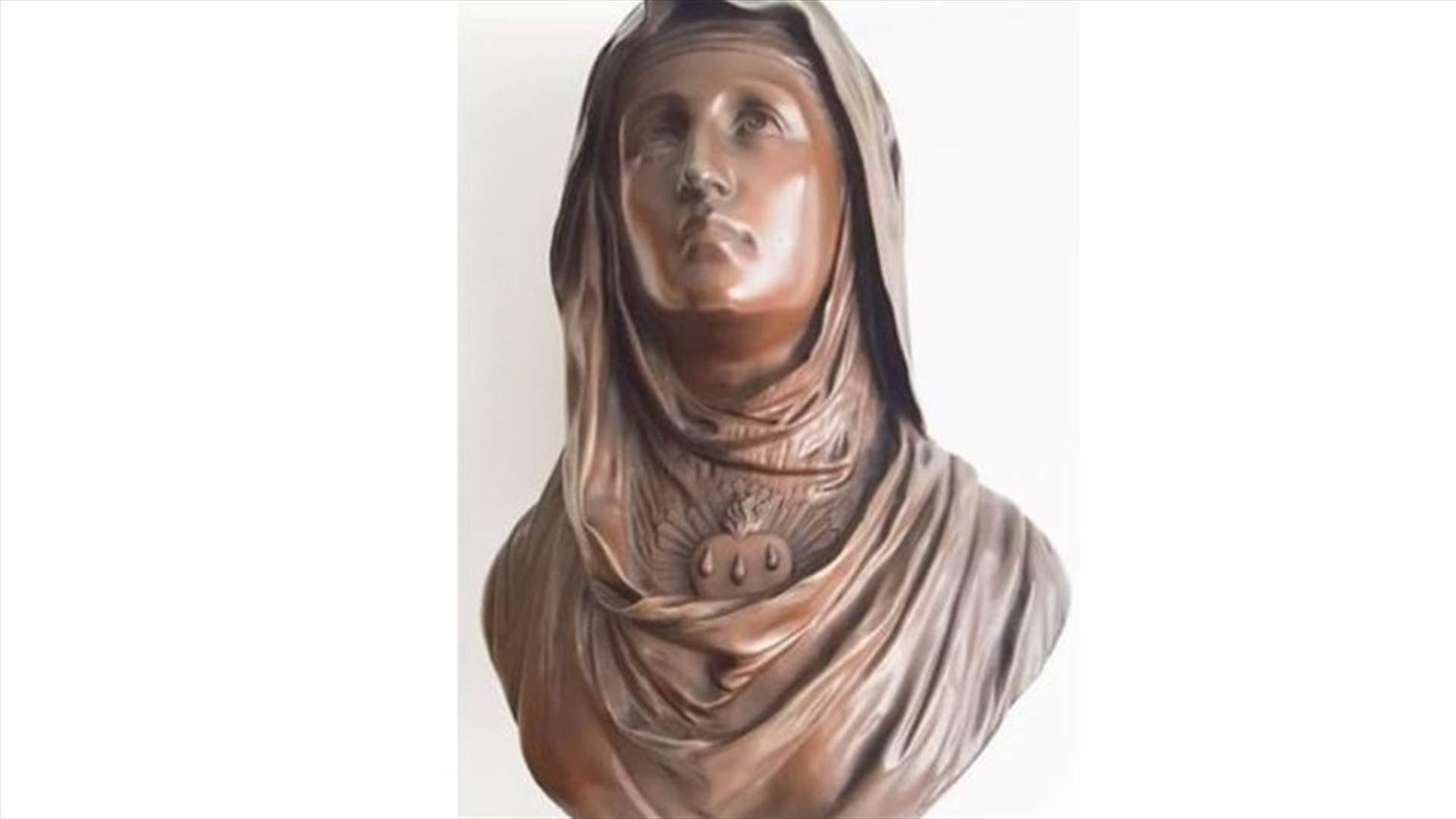 في زحلة... أوّل متحف ثقافي عالمي يضم ٢٥٠٠ تمثال وأيقونة للعذراء (صوَر)