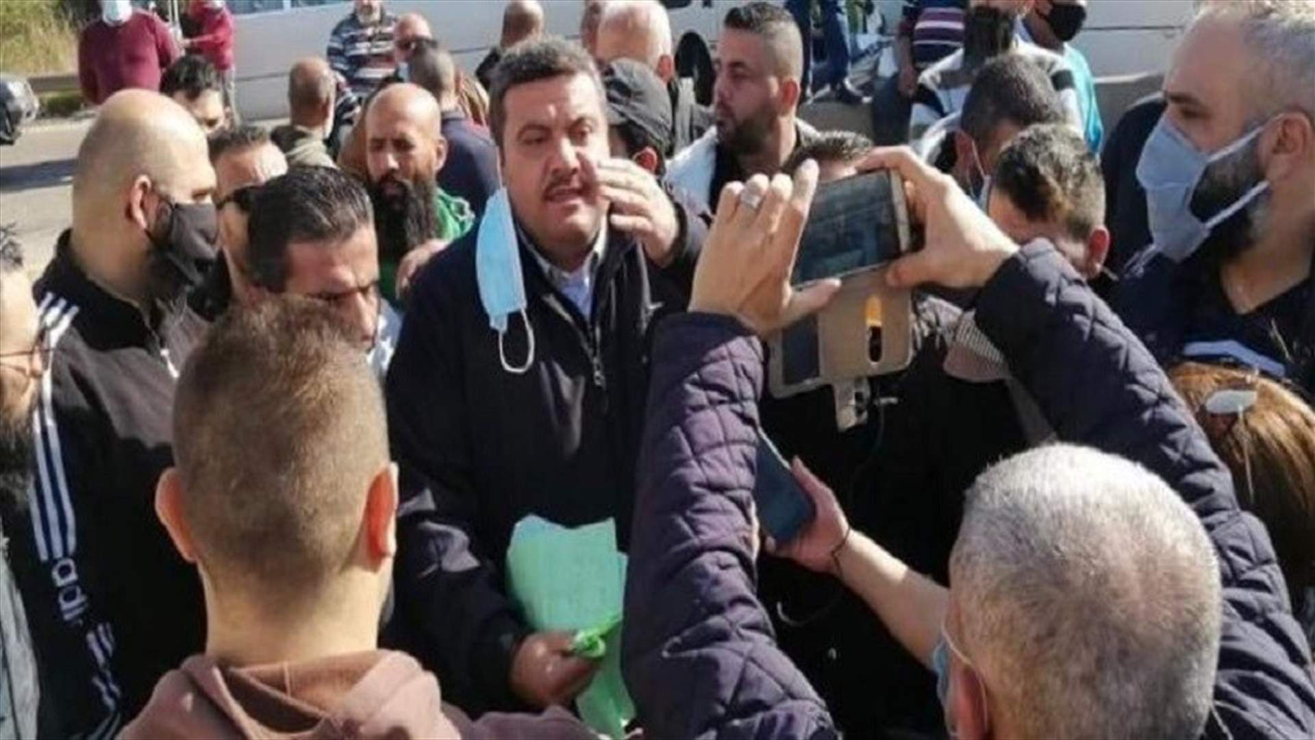 تجمع للسائقين العموميين في طرابلس: للتحرك في مواجهة الحاجة