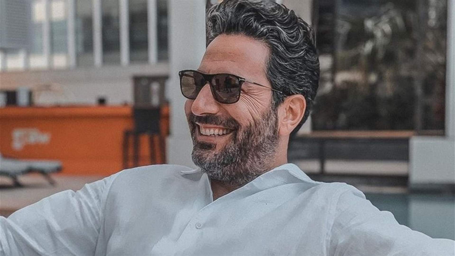 وسام بريدي ينشر صورة من أول برنامج تلفزيوني له... ورسالة عن "الاستثمار بالذات"