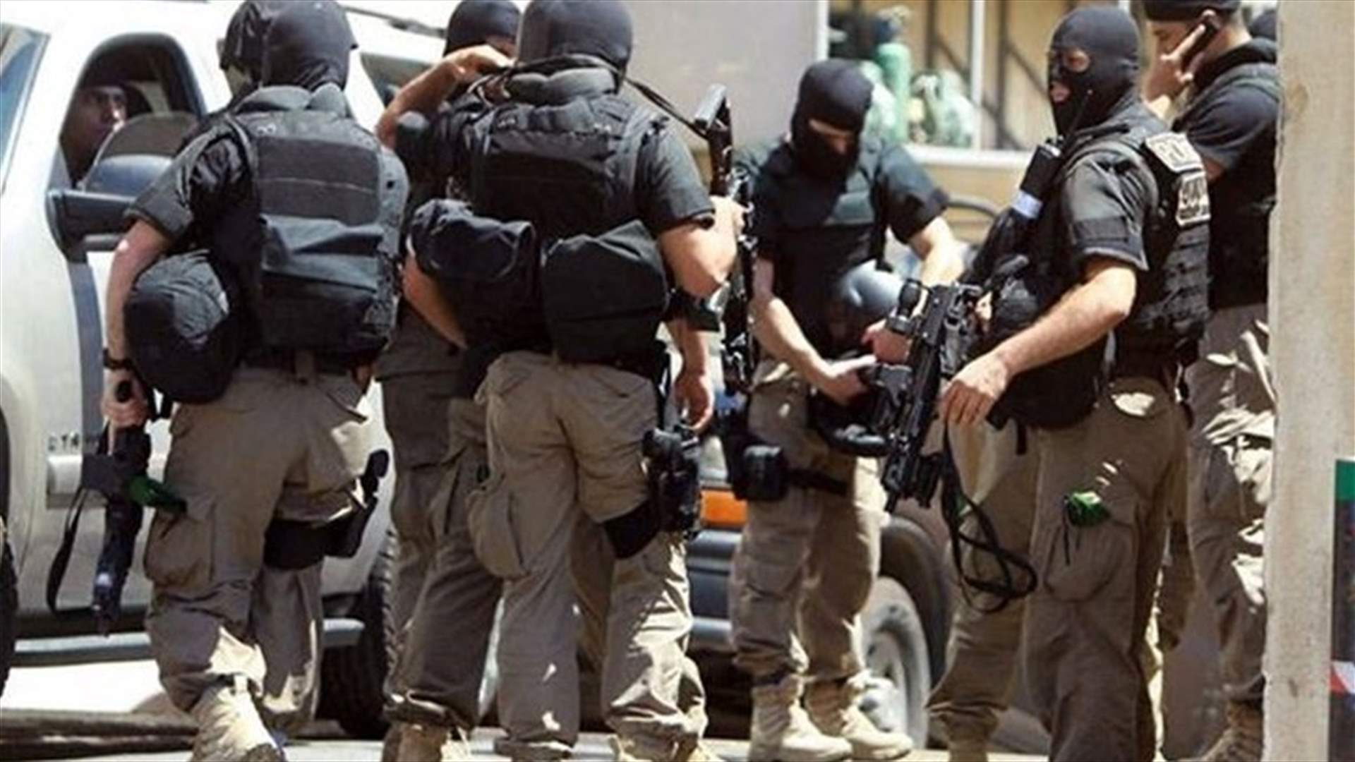 إستهداف سيارة رئيس فرع المعلومات في الشمال بقنبلة يدوية