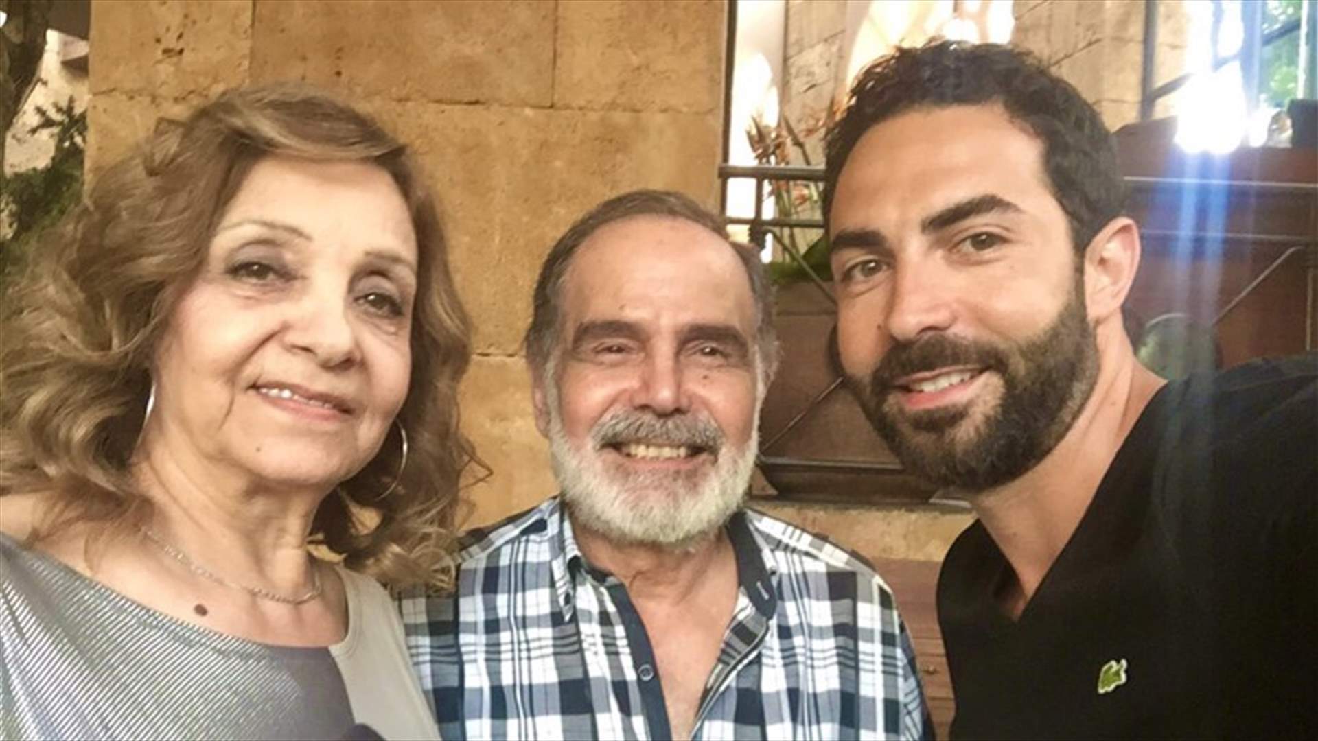 شفاء جوزيف عازار وزوجته من كورونا... وكارلوس عازار: &quot;دخيلكن انتبهوا لأهاليكن&quot;