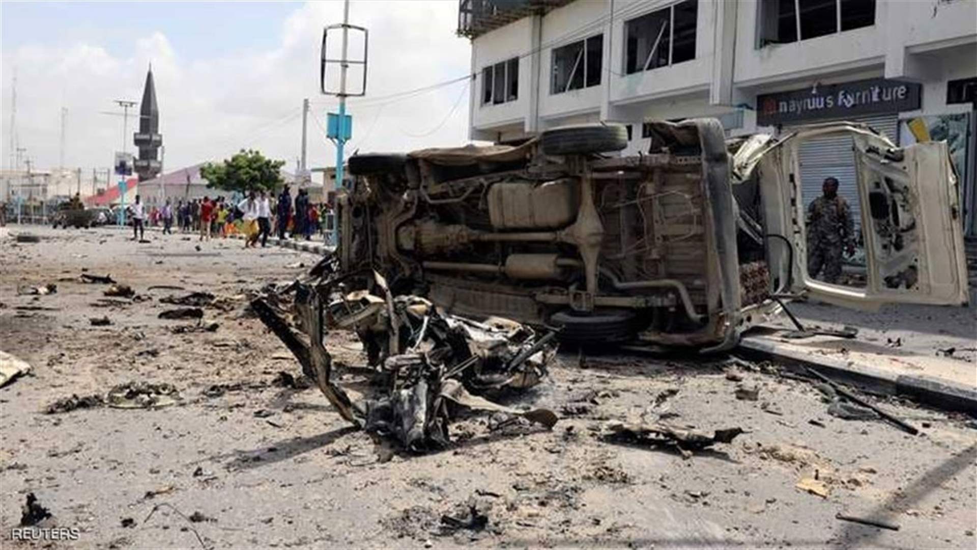ثلاثة قتلى على الأقل في هجوم تبنته حركة الشباب على فندق بمقديشو