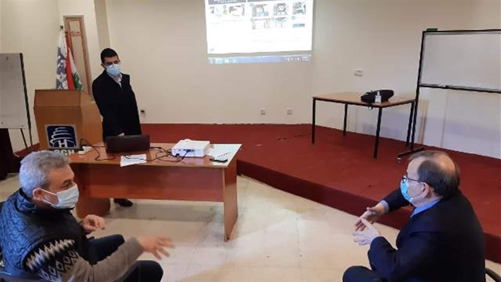 البزري: سنركز على إمكانية تجهيز المستشفى التركي ليصبح مركز لقاح ثان في صيدا