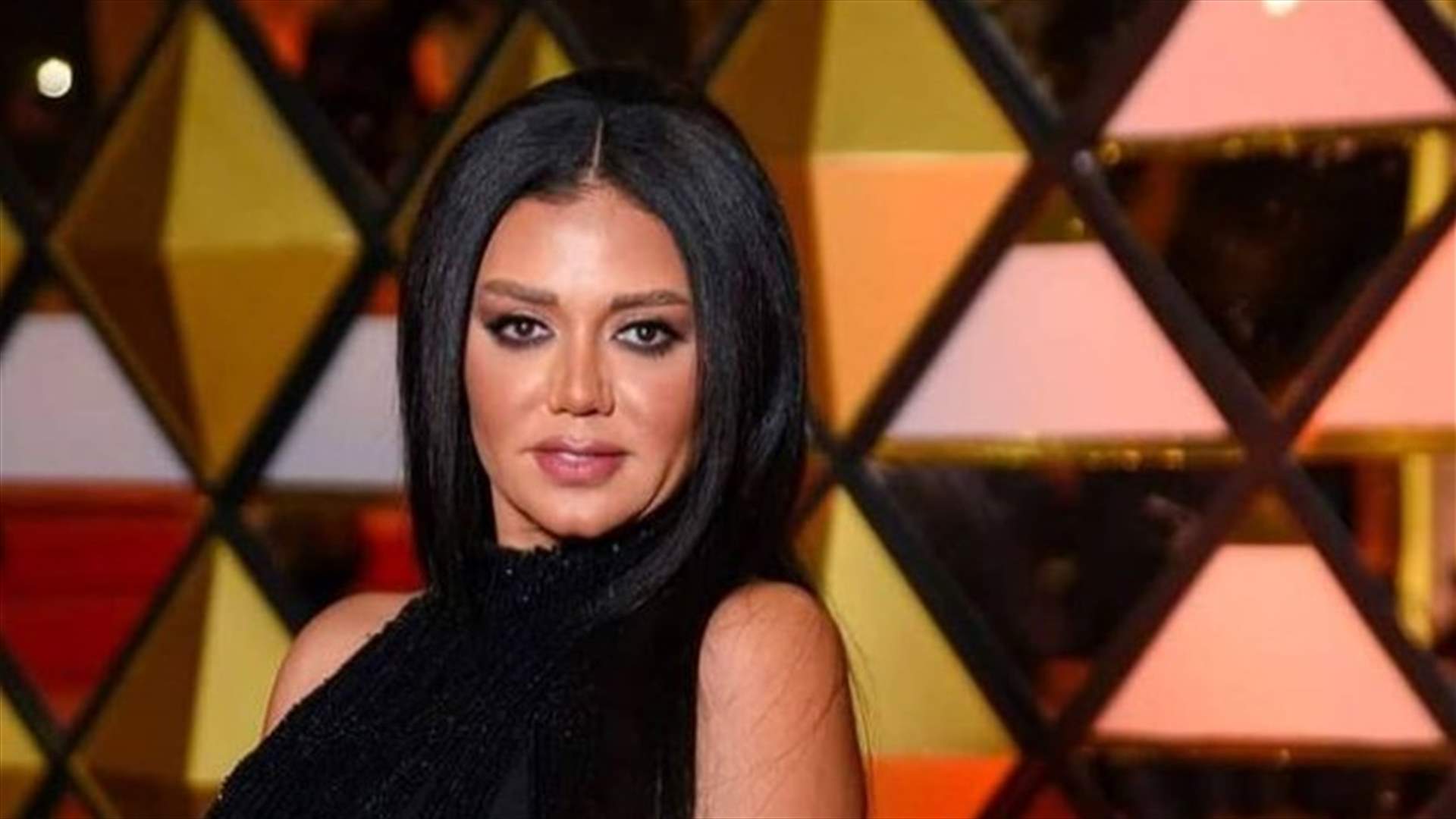 رانيا يوسف إلى القضاء... هذه حقيقة إجتزاء كلامها عن الحجاب واستخدام الآيات القرآنية
