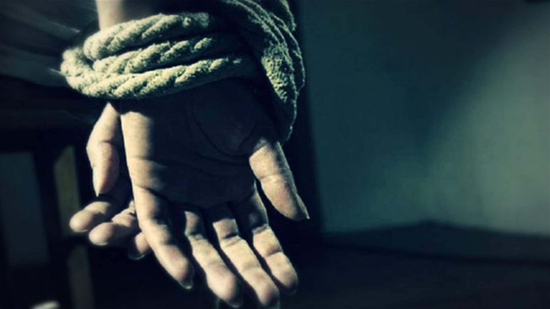 بعد العثور على سيدة متوفية مكبلة اليدين تحت جسر المشاة في قصقص... قوى الامن توضح