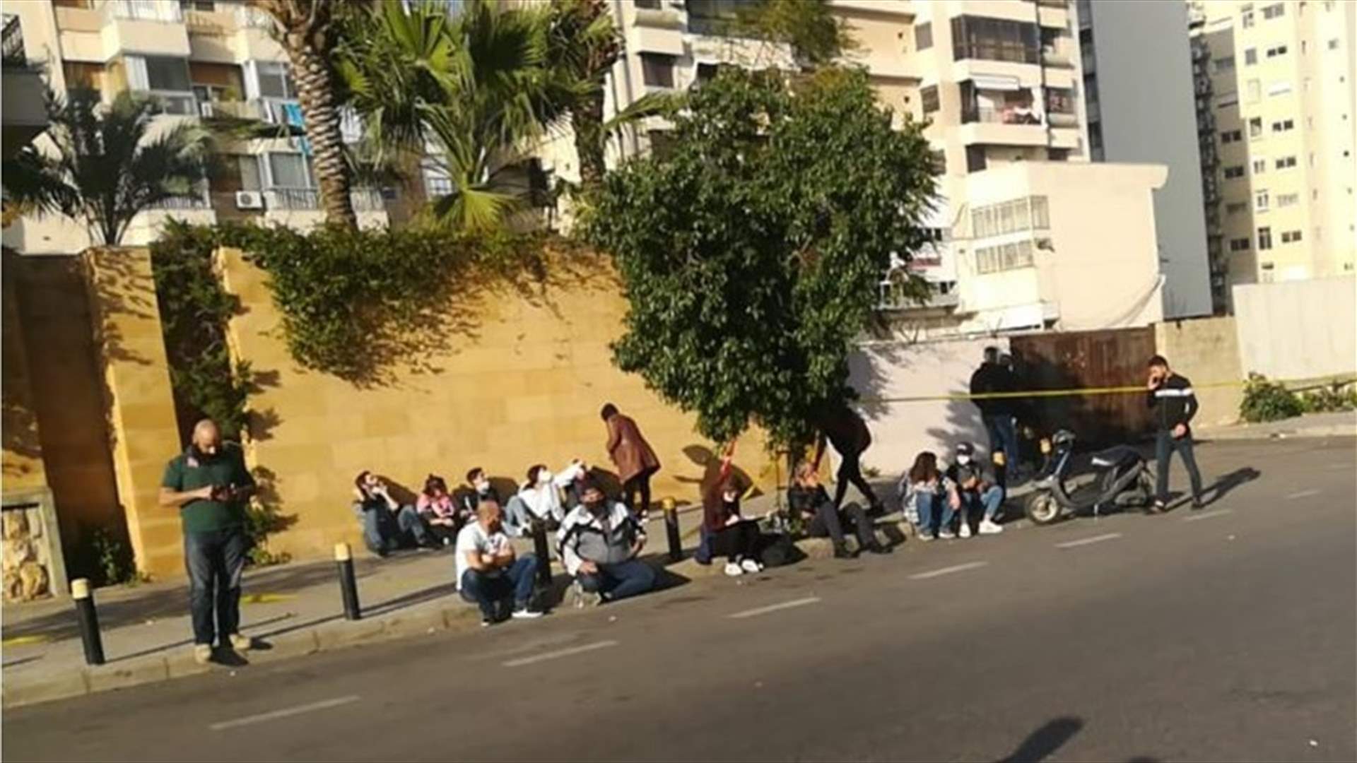 Protesters stage sit-in outside Military Court