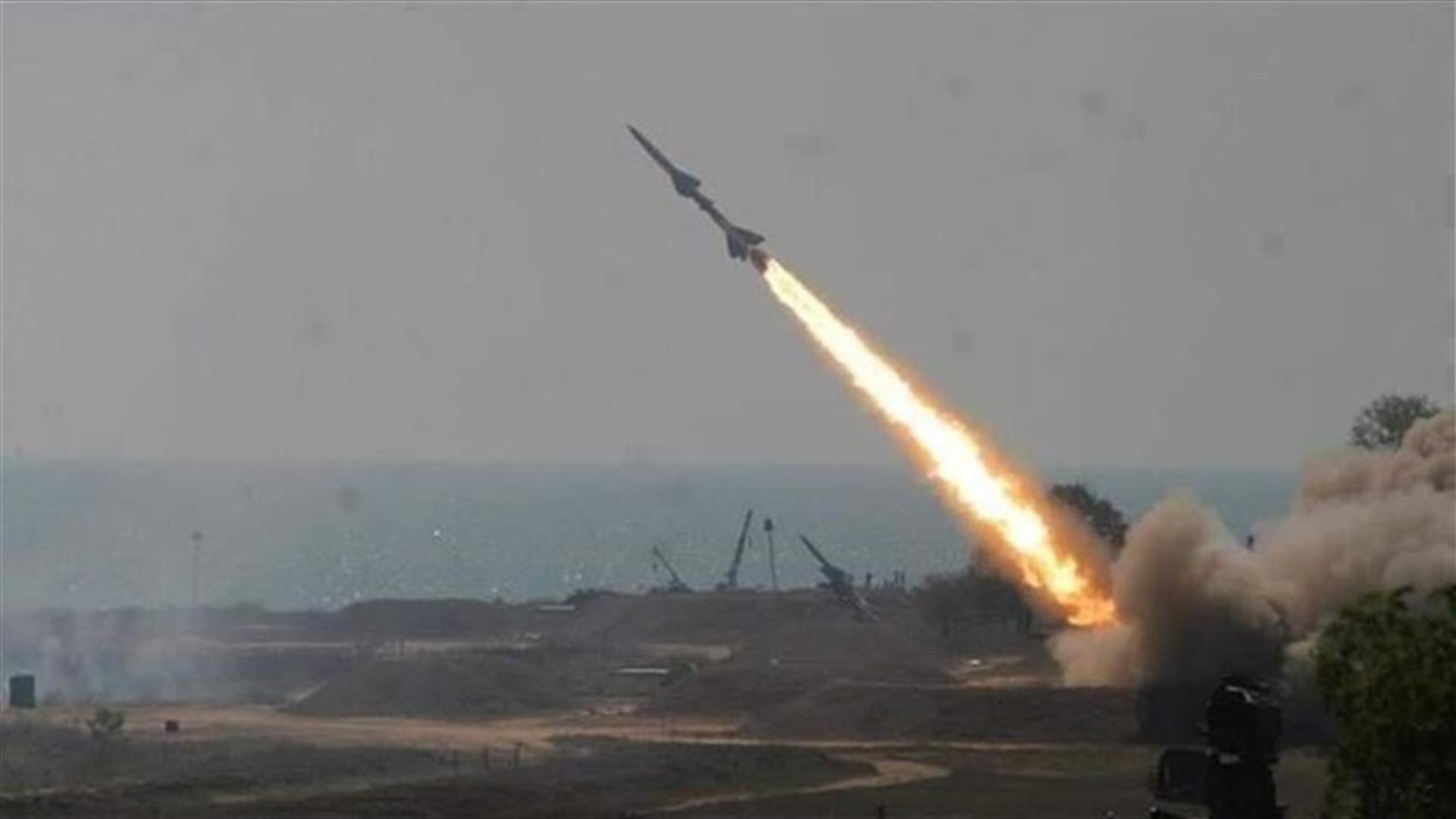 السعودية: اعتراض وتدمير صاروخ باليستي أطلقه الحوثيون باتجاه خميس مشيط