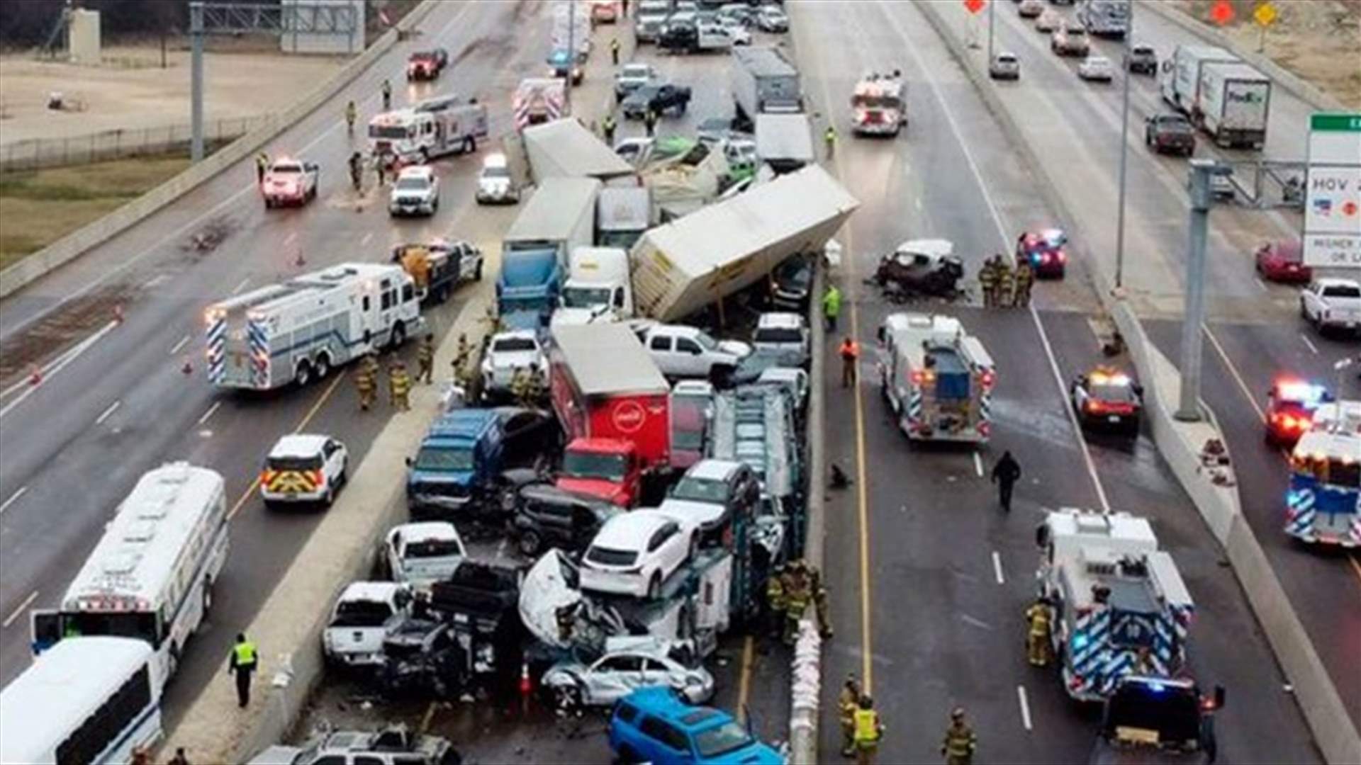 قتلى وعشرات الجرحى بحادث اصطدام نحو 100 سيارة في تكساس!