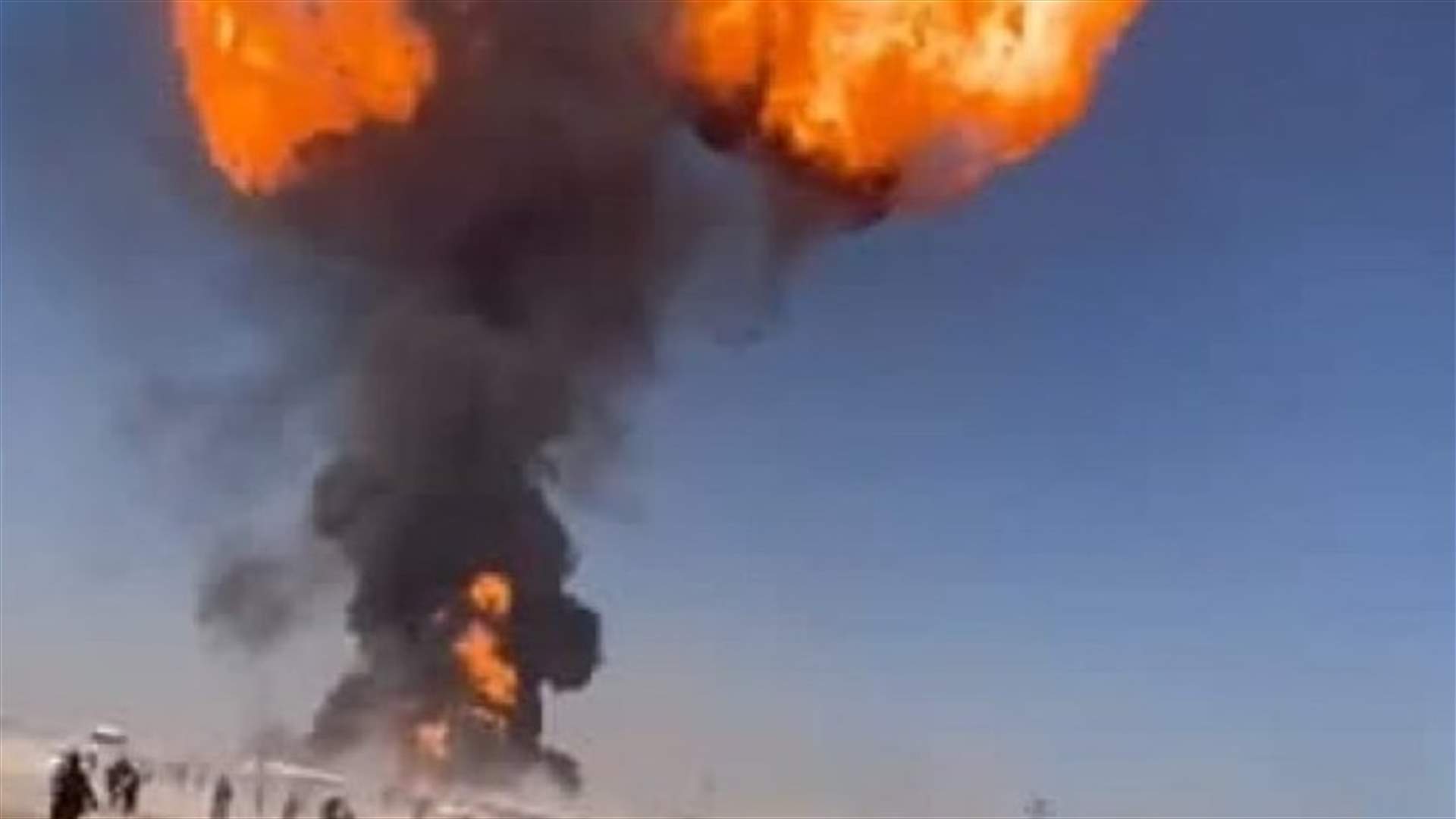 انفجار شاحنة غاز عند موقع جمركي على الحدود بين إيران وأفغانستان