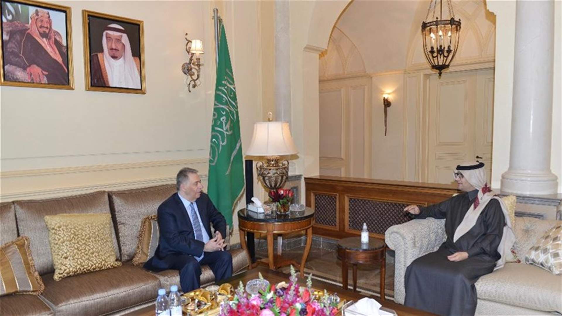 بخاري استقبل السفير الفلسطيني لدى لبنان... وبحث في مجمل التطورات السياسية