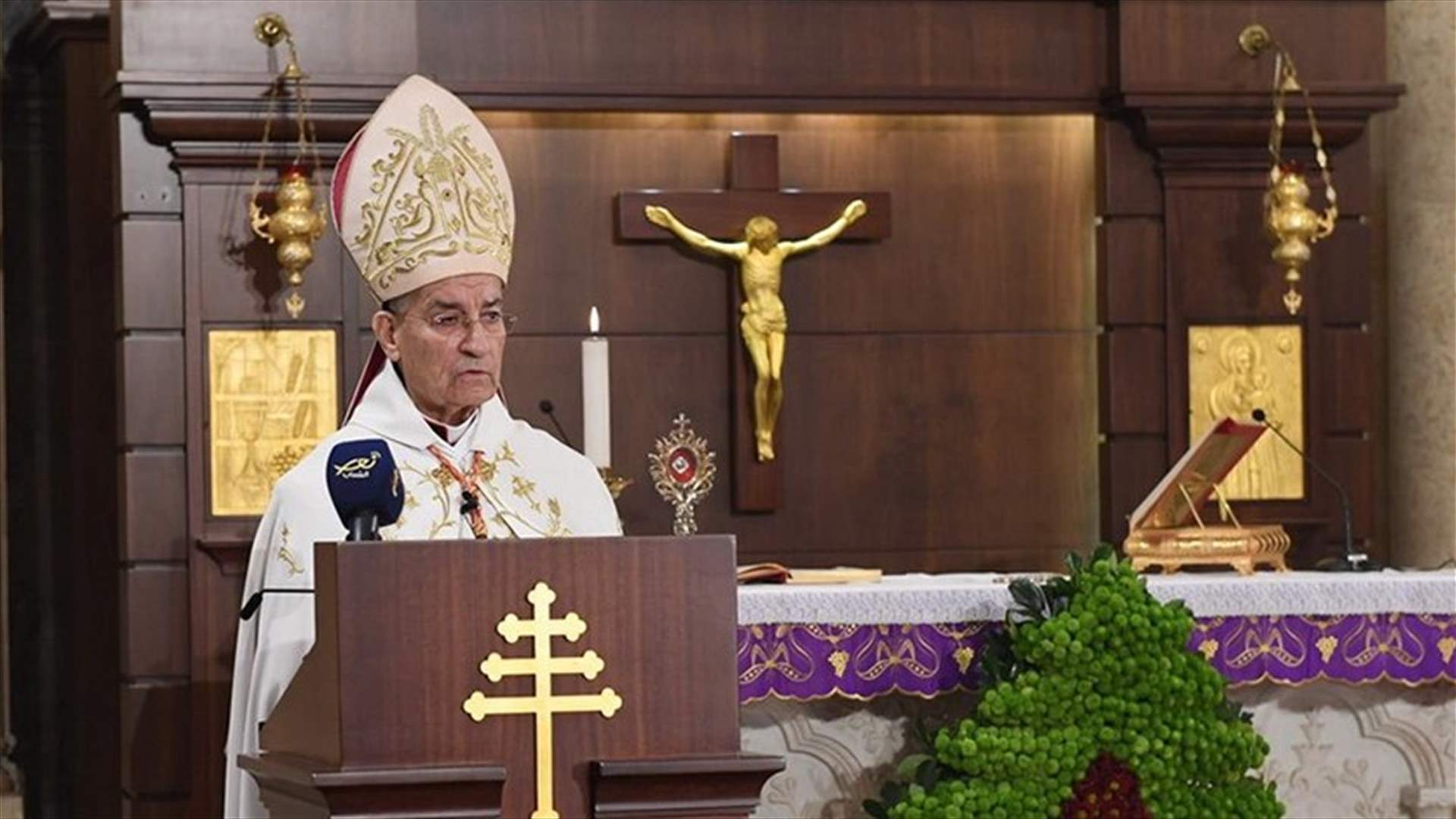 الراعي للمسؤولين: ألفوا "حكومةَ الضمير" وليوقعها ضميركم