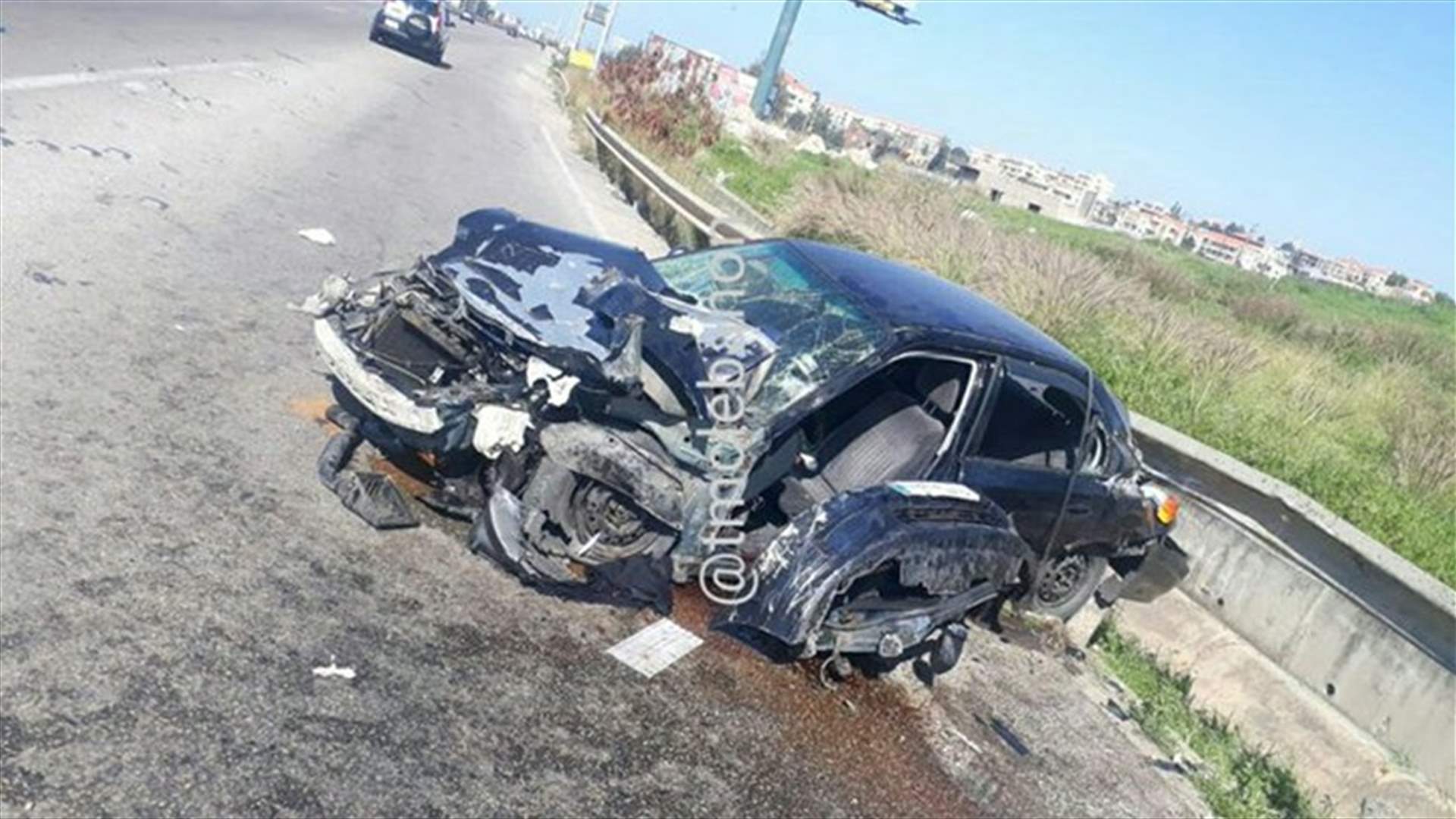 في الجية... قتيل و3 جرحى في حادث سير مروّع (صورة)
