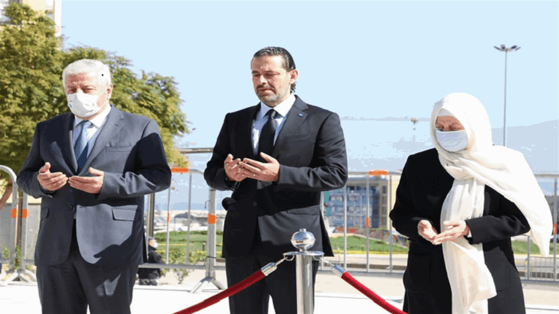 Hariri visits grave of his late father-[PHOTOS]