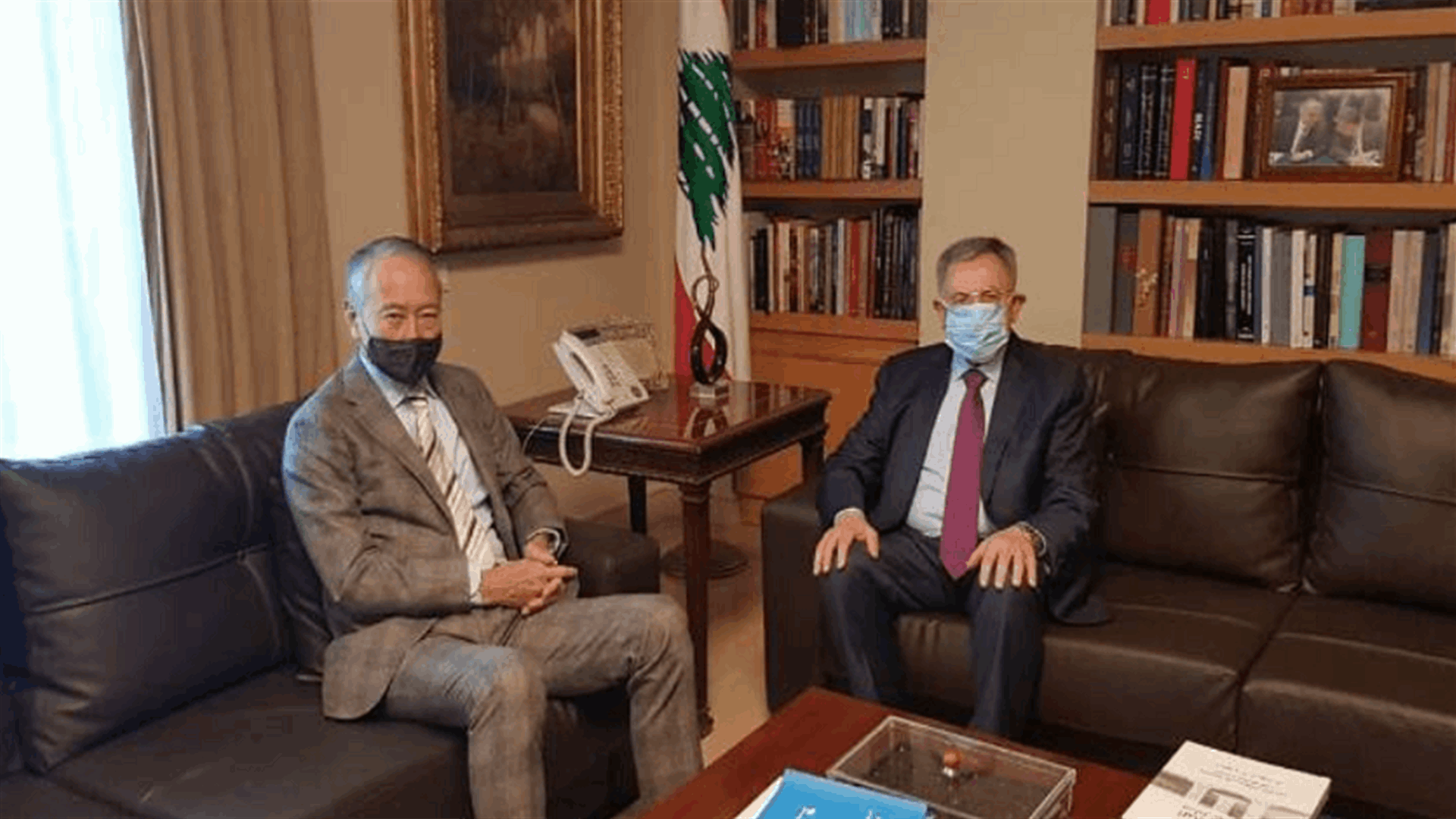 السنيورة استقبل سفير اليابان