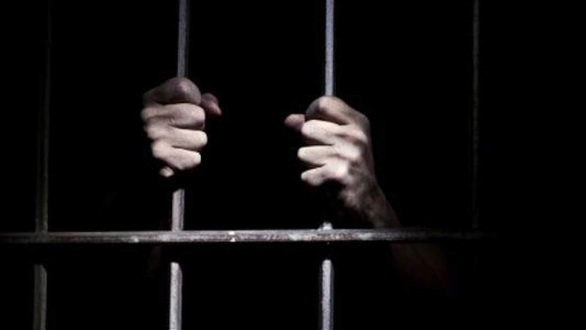 الحكم بالسجن على ناشط تظاهر في قطار في سنغافورة