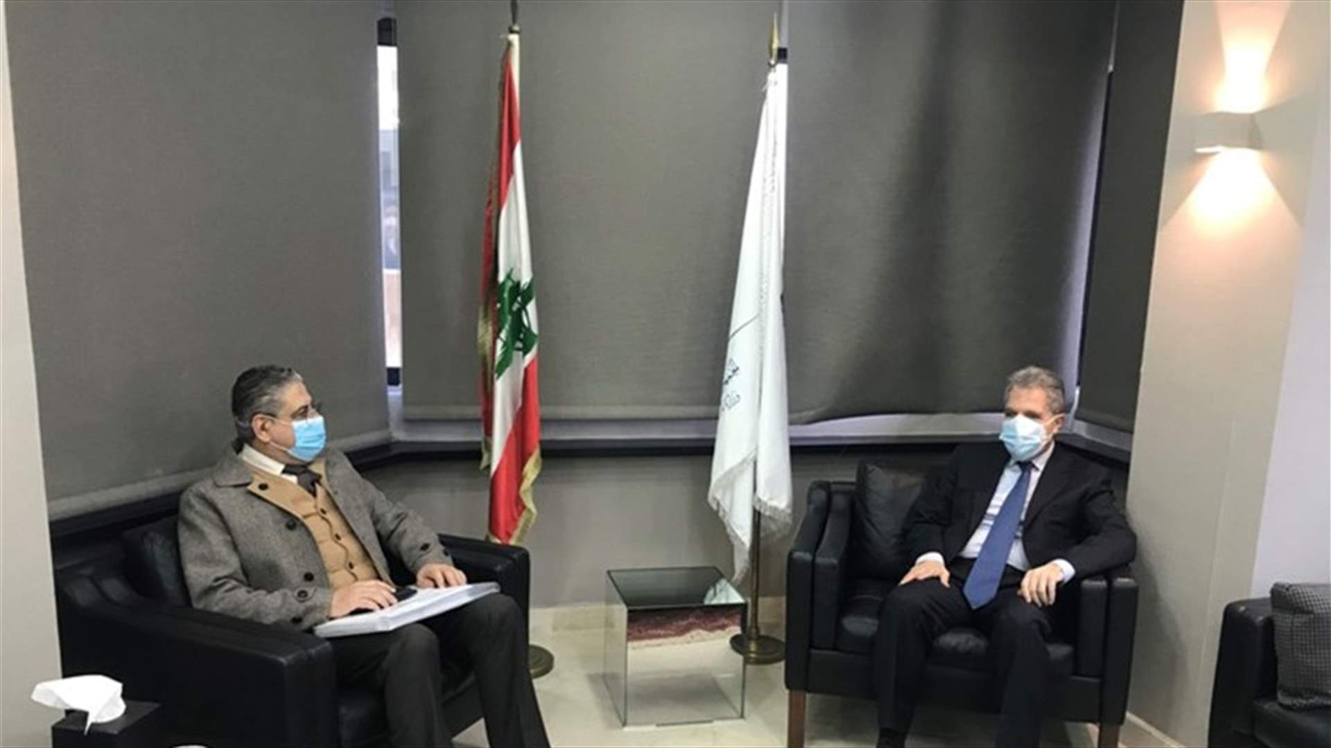 وزني بحث مع أيوب في موازنة الجامعة اللبنانية