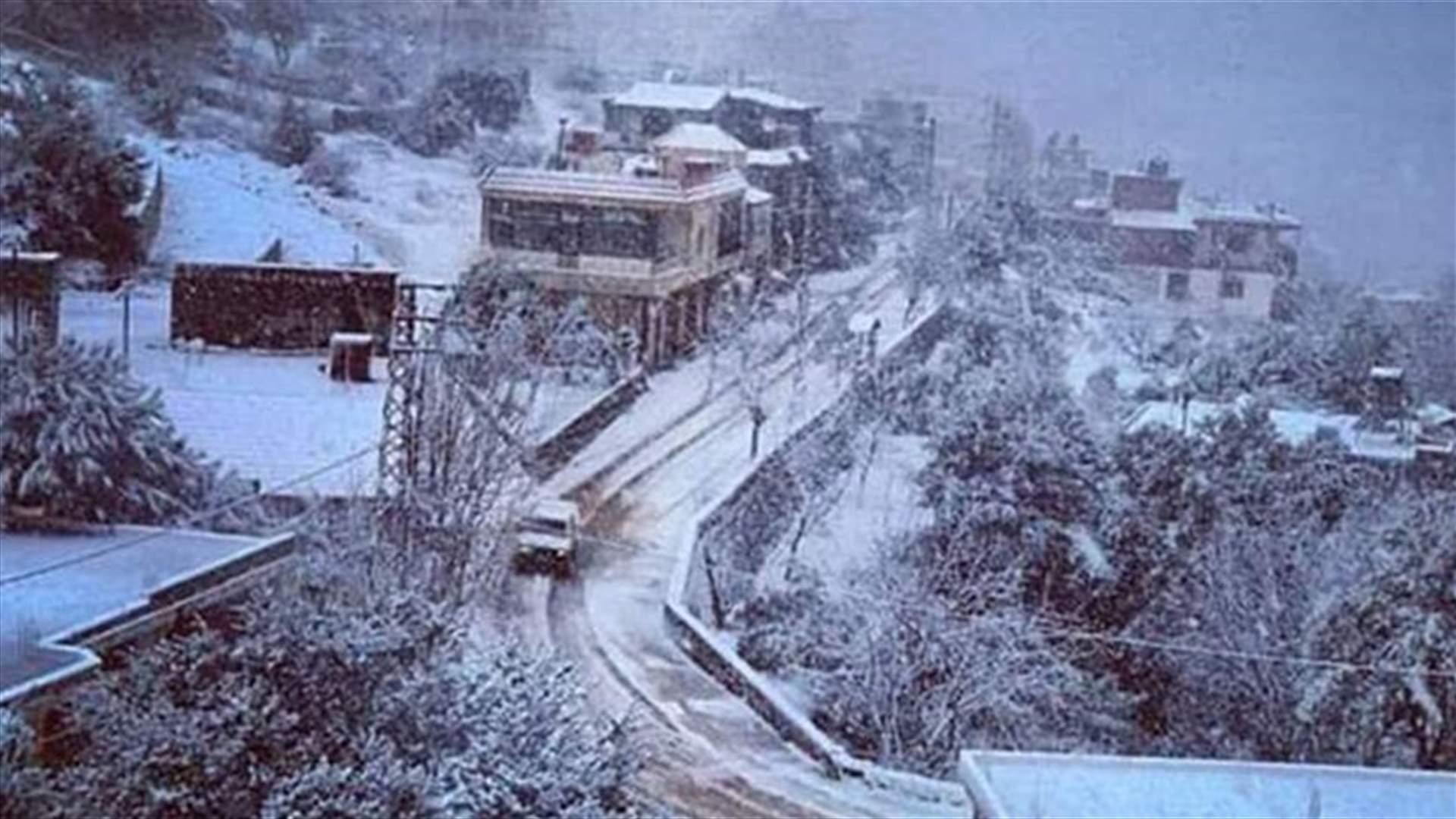 إليكم الطرقات المقطوعة بسبب تراكم الثلوج...