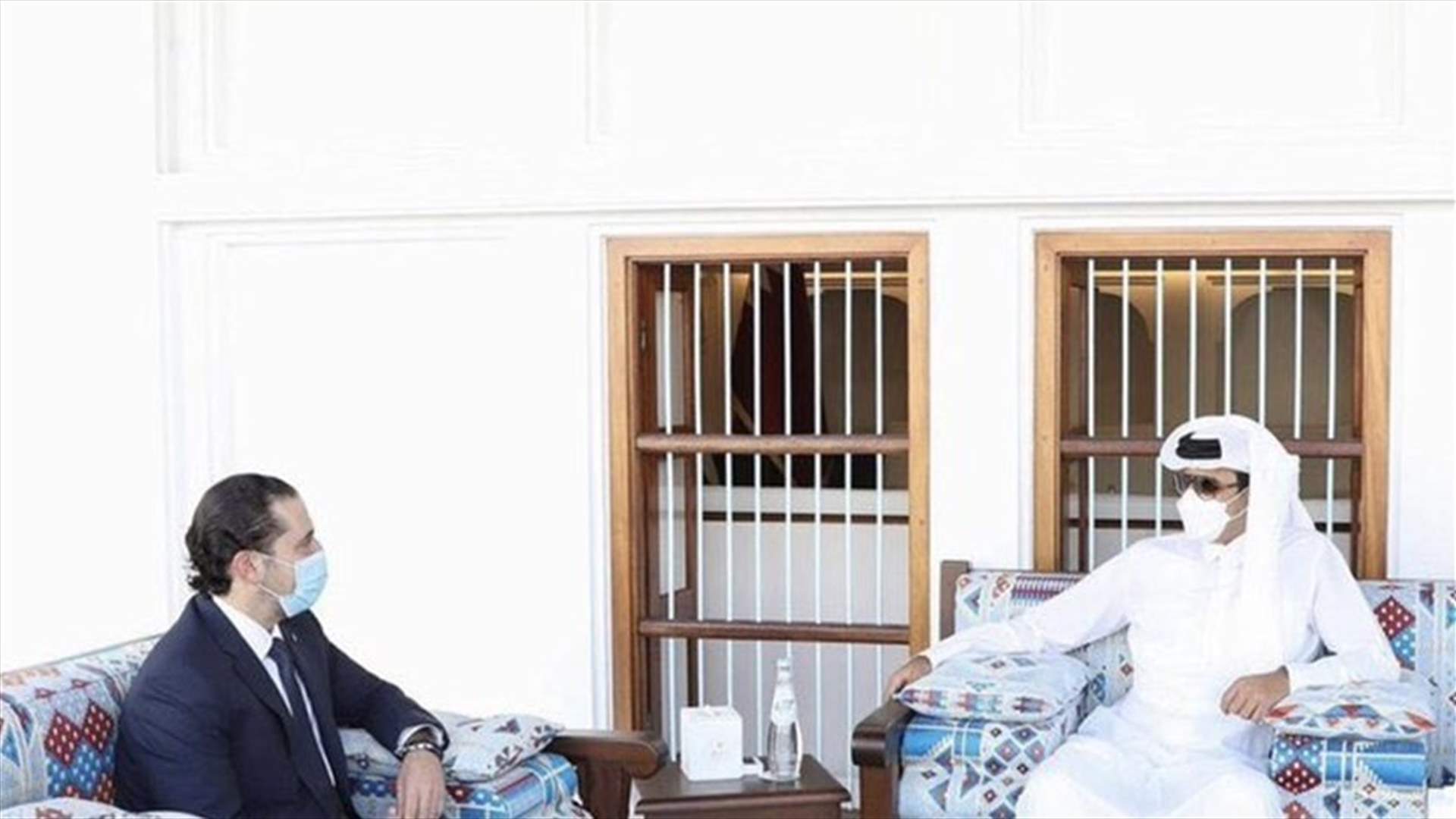 Emir of Qatar meets Hariri in Doha