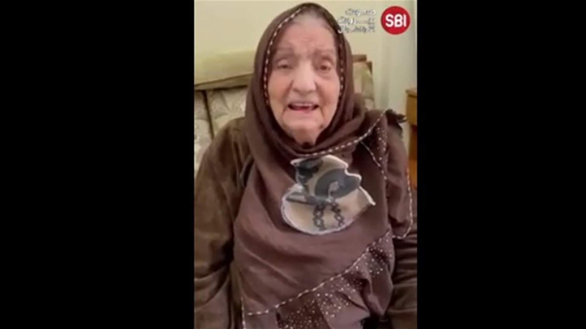 "إم عاطف" تلقت لقاح كورونا... ماذا قالت لـ"صوت بيروت انترناشونال" عن تجربتها؟