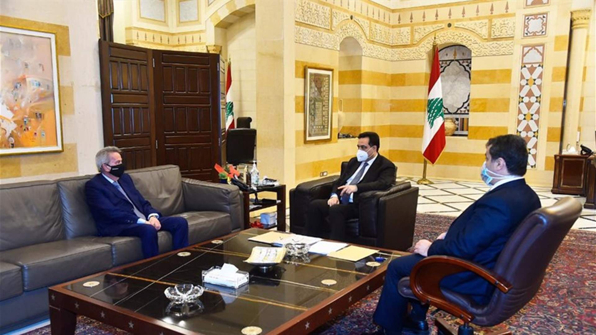 دياب استقبل حاكم مصرف لبنان...