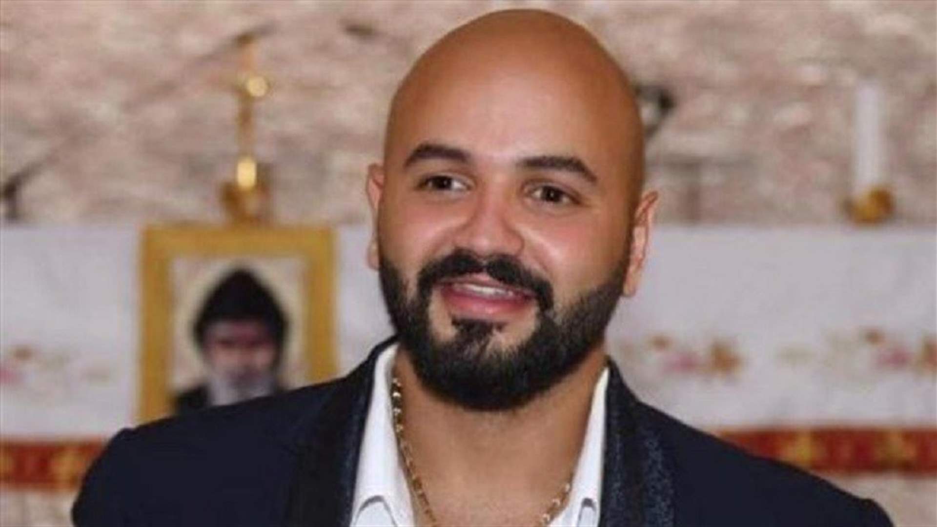 اخلاء سبيل الناشط ميشال شمعون بعد ساعات على توقيفه في مطار بيروت