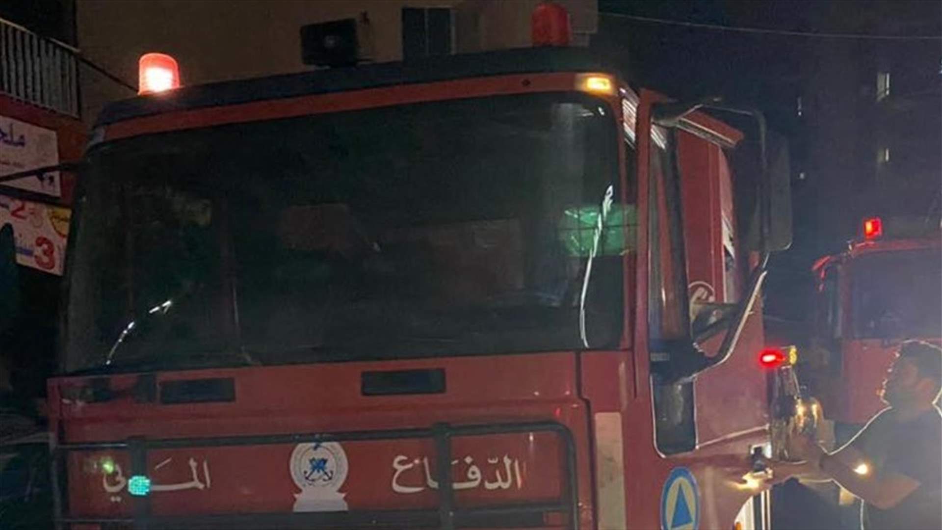 انقاذ مسن جراء حريق داخل ملحمة في صيدا