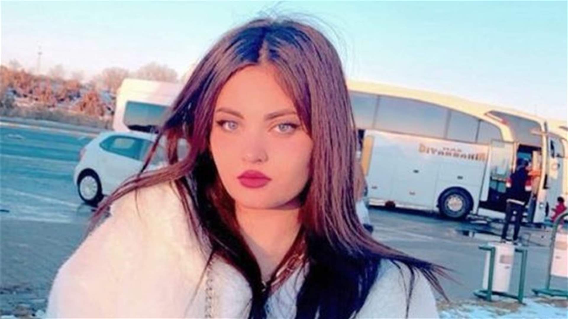 ابنة شقيق كاظم الساهر مثل عارضات الأزياء العالميات... والجمهور يغازلها