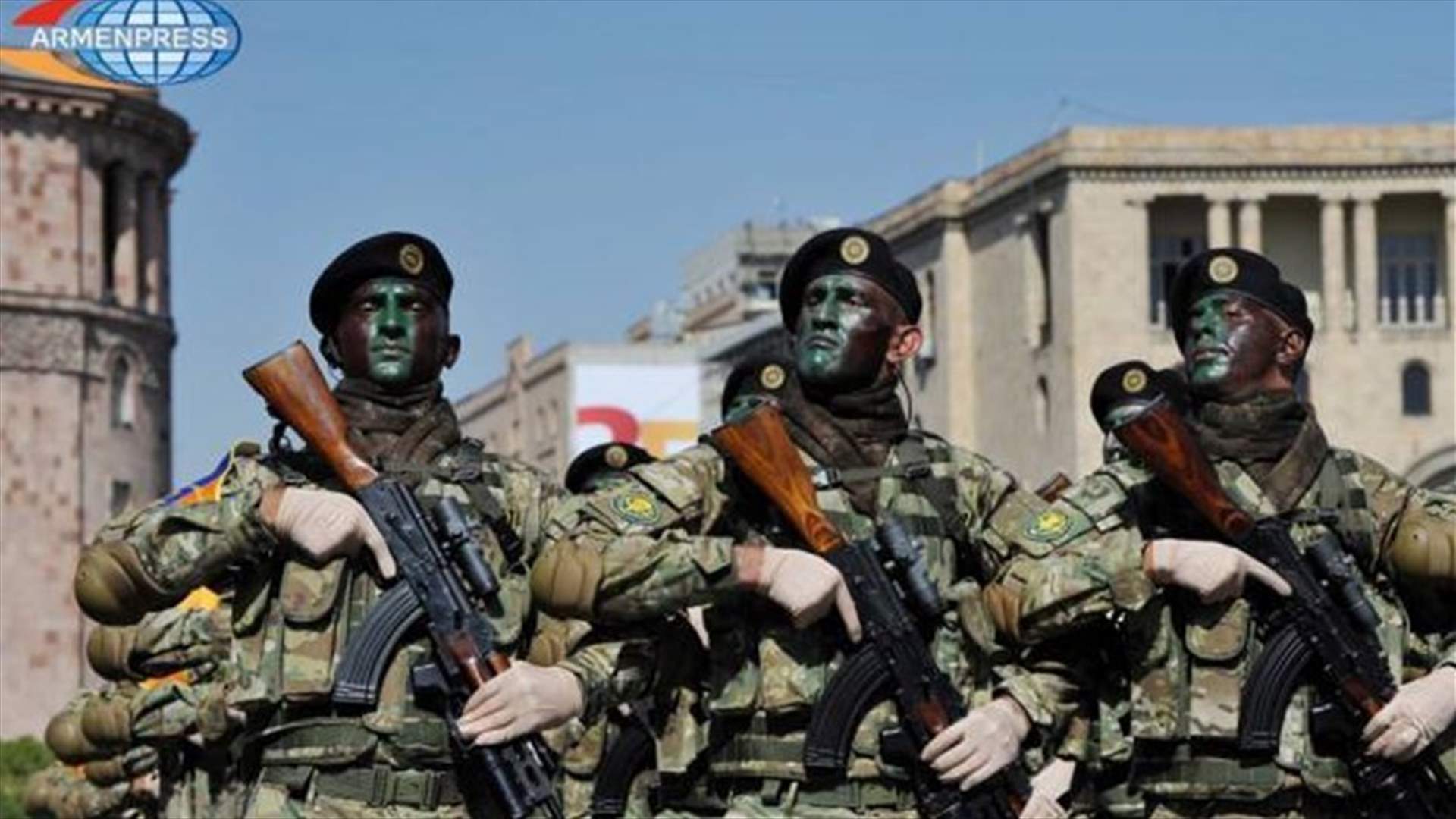 القوات المسلّحة في أرمينيا تُطالب باستقالة رئيس الوزراء والحكومة