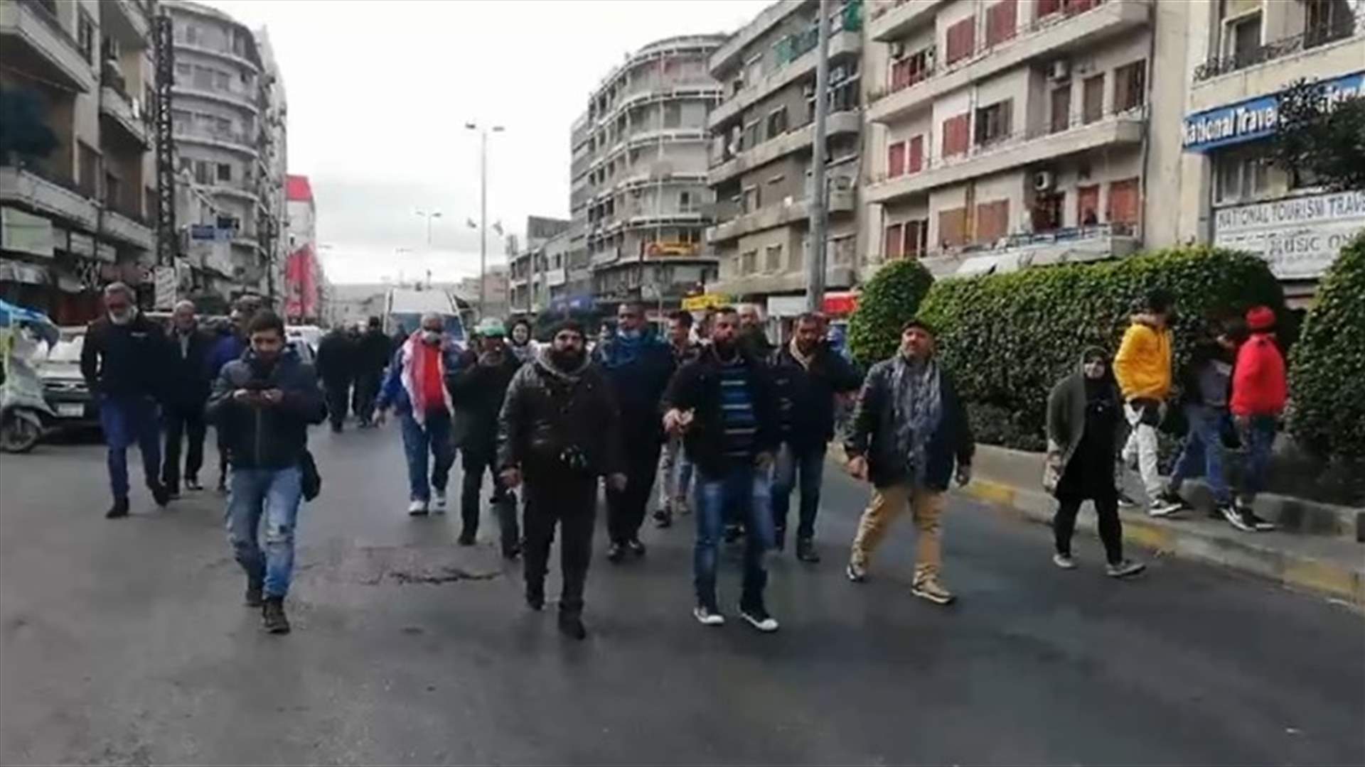 مسيرة في طرابلس احتجاجاً على ارتفاع سعر صرف الدولار