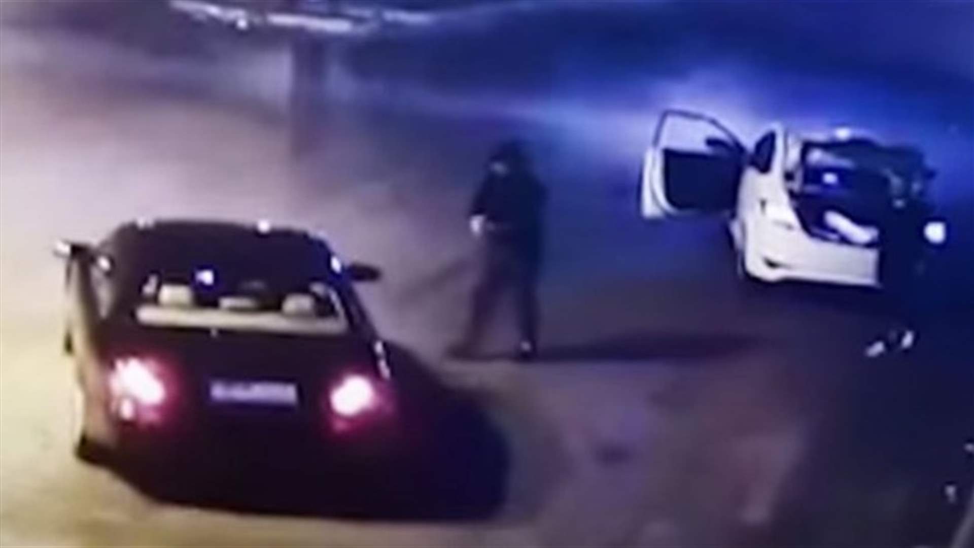 ما حقيقة الفيديو المتداول حول حصول عملية سلب بقوة السلاح في الزلقا؟