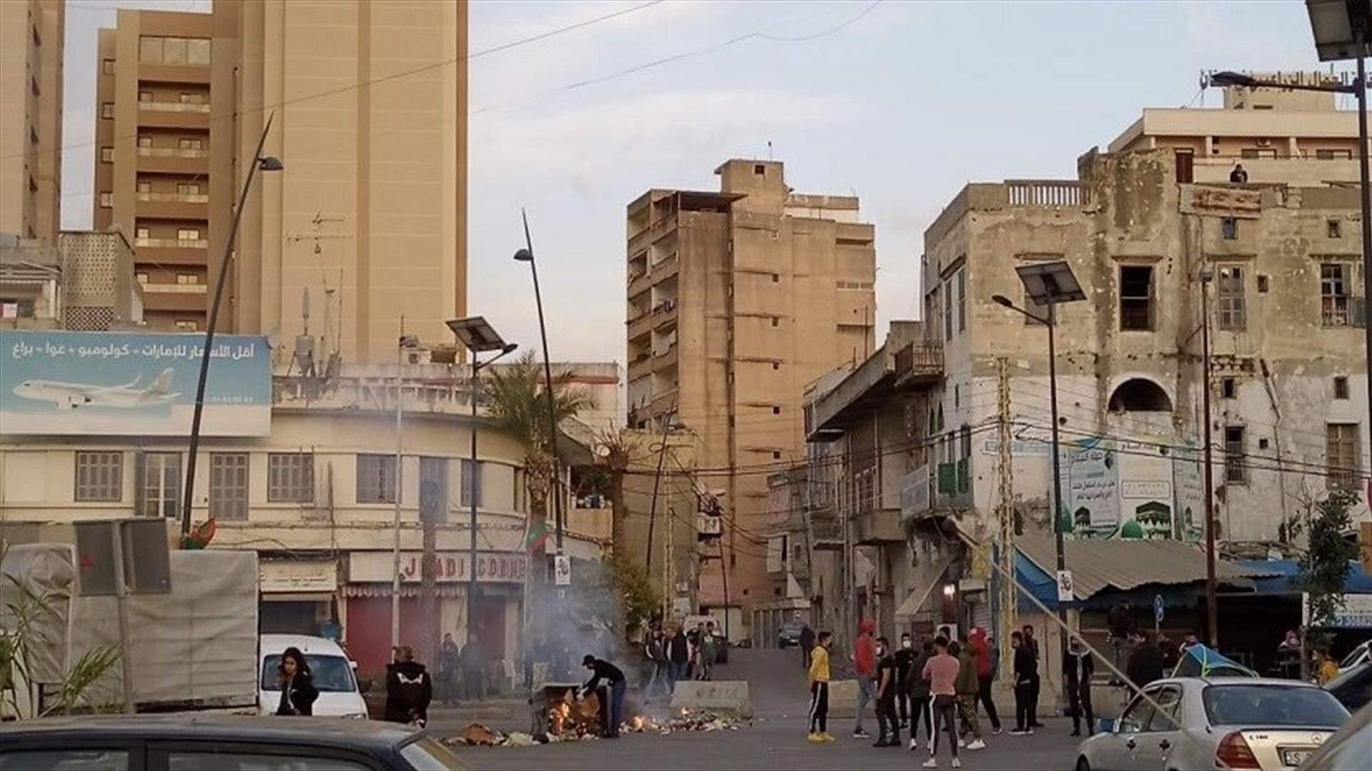قطع الطريق عند البوابة الفوقا في صيدا