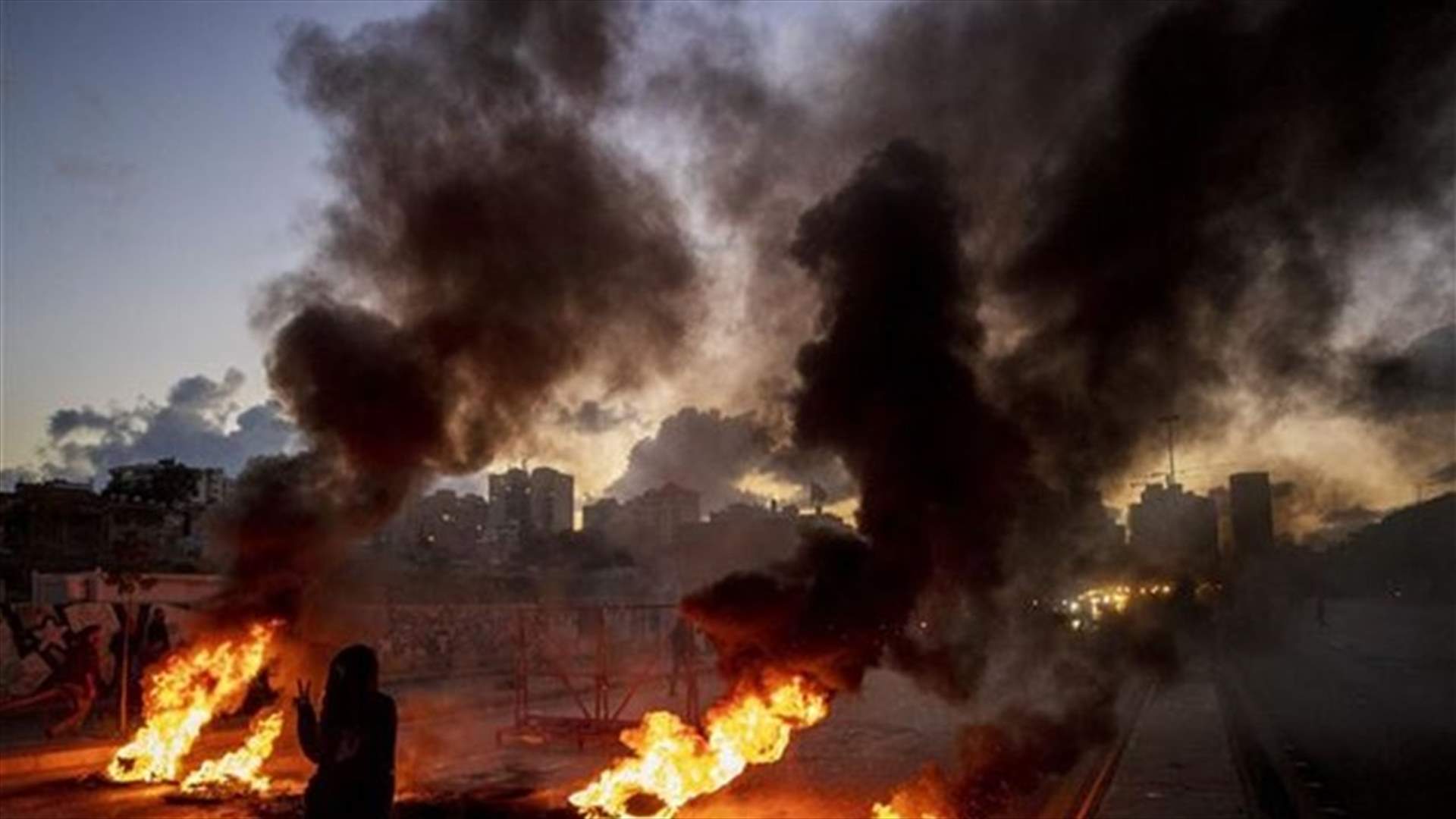 عصيان مدني وفقدان السيطرة على الوضع القائم... ديبلوماسيون ينبّهون (الجمهورية)