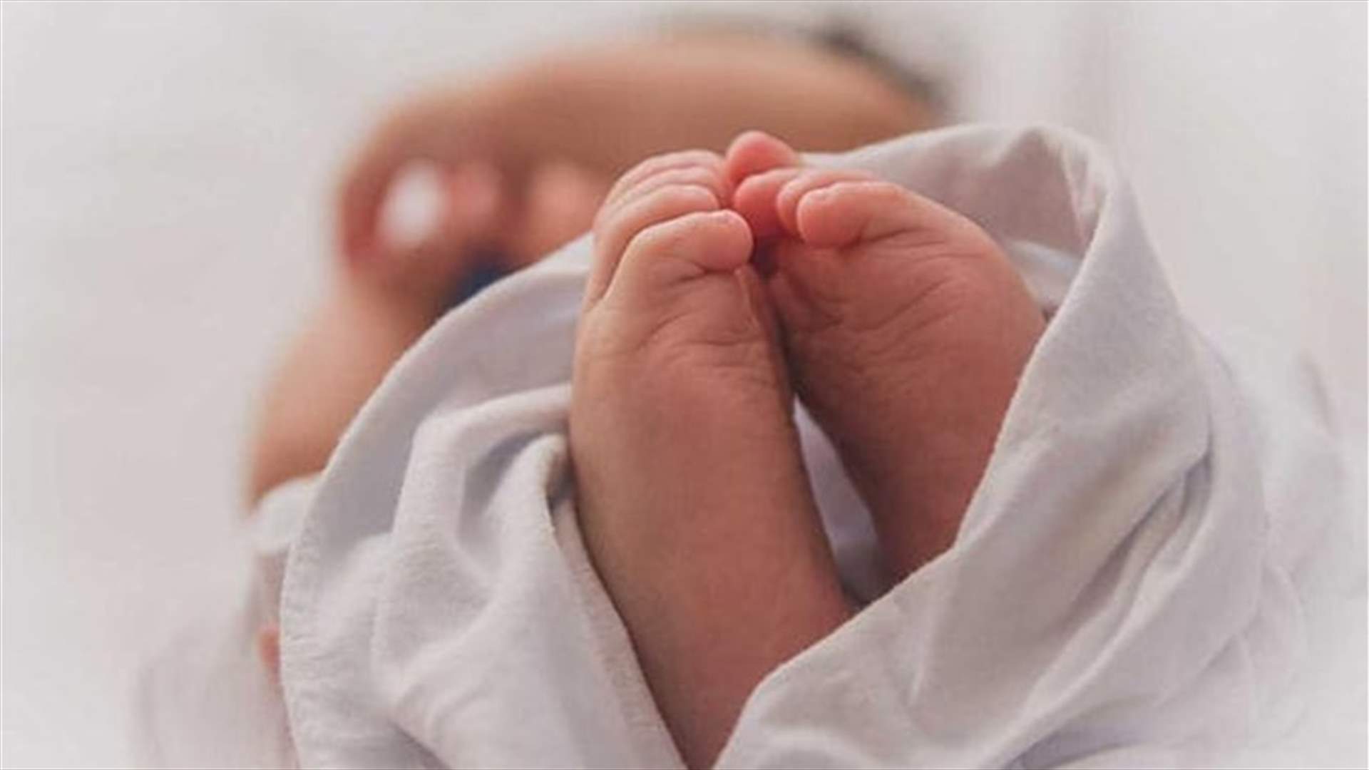 طفل يبلغ 37 يوماً من العمر...اليونان تنعي أصغر ضحايا فيروس كورونا!