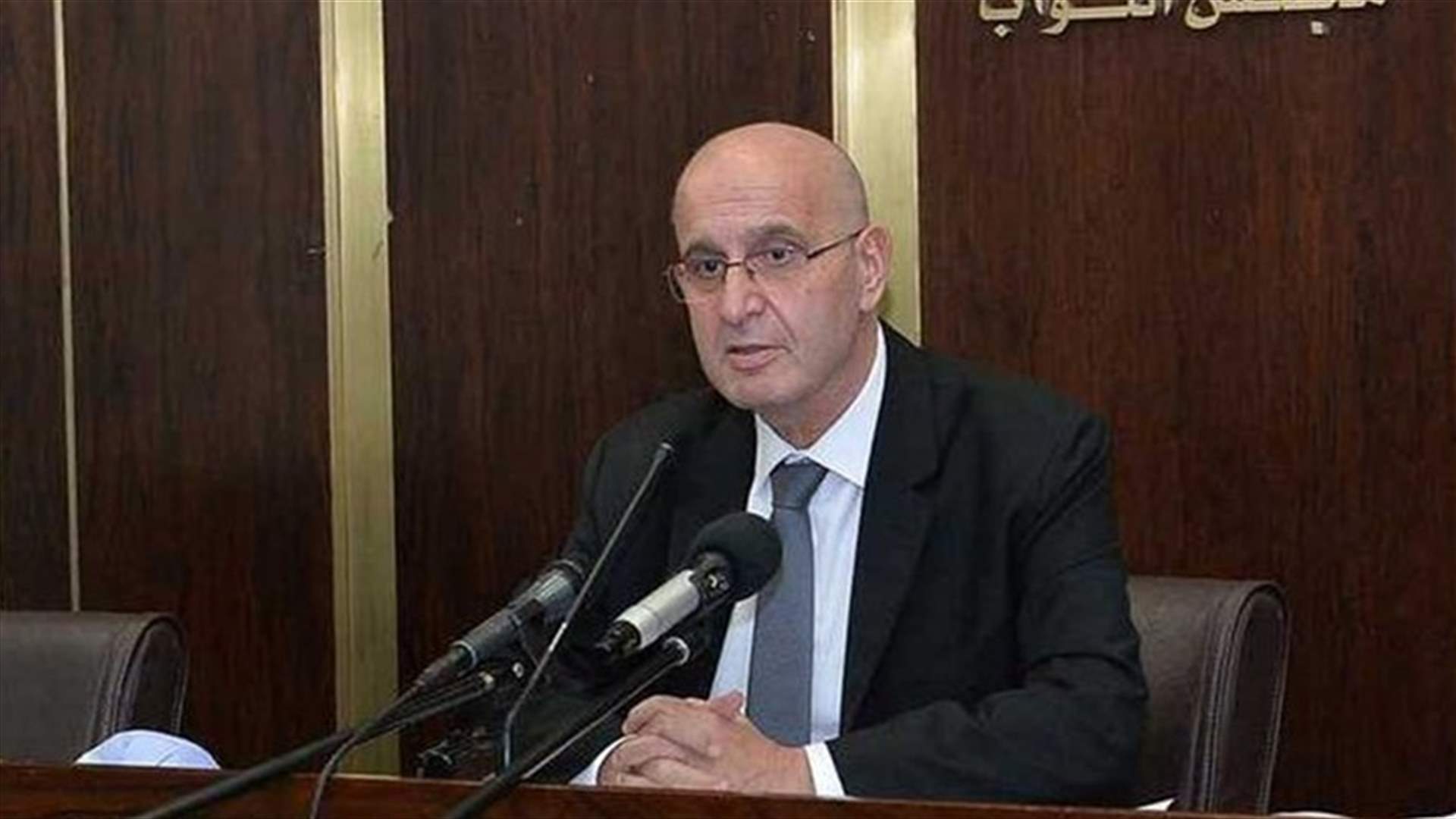 عراجي: خوفي ان كورونا ستبقى معنا لفترة اطول من المتوقع