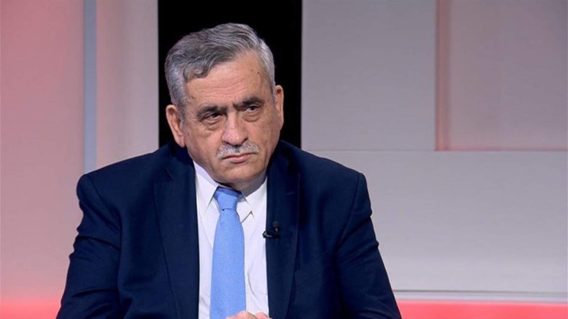 بعد وفاة مرضى اثر انقطاع الاوكسيجين في مستشفى... وزير الصحة الأردني يستقيل