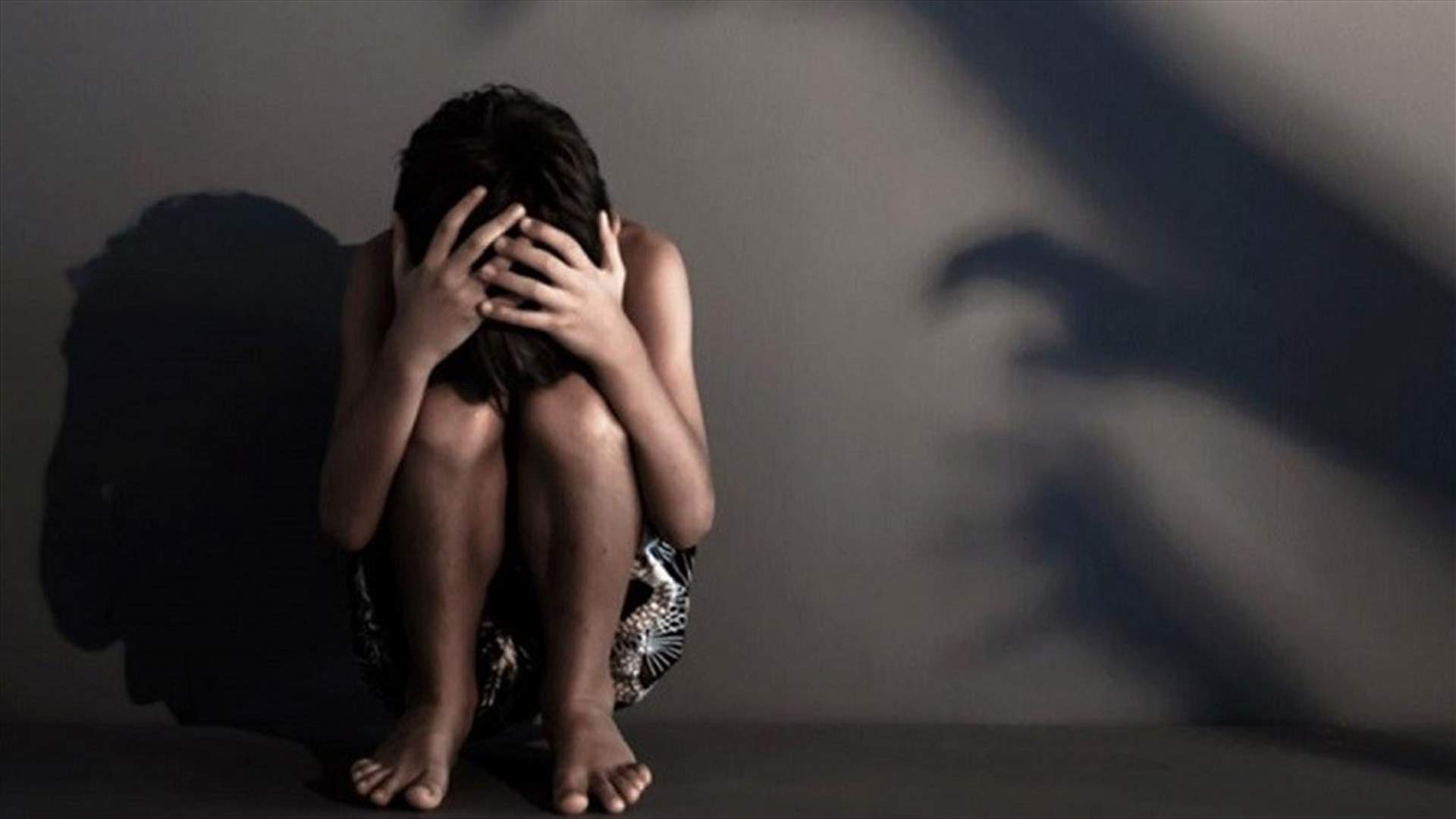 تعذيب ابن الـ 6 سنوات بطريقة وحشية في مخيم للنازحين في عكار