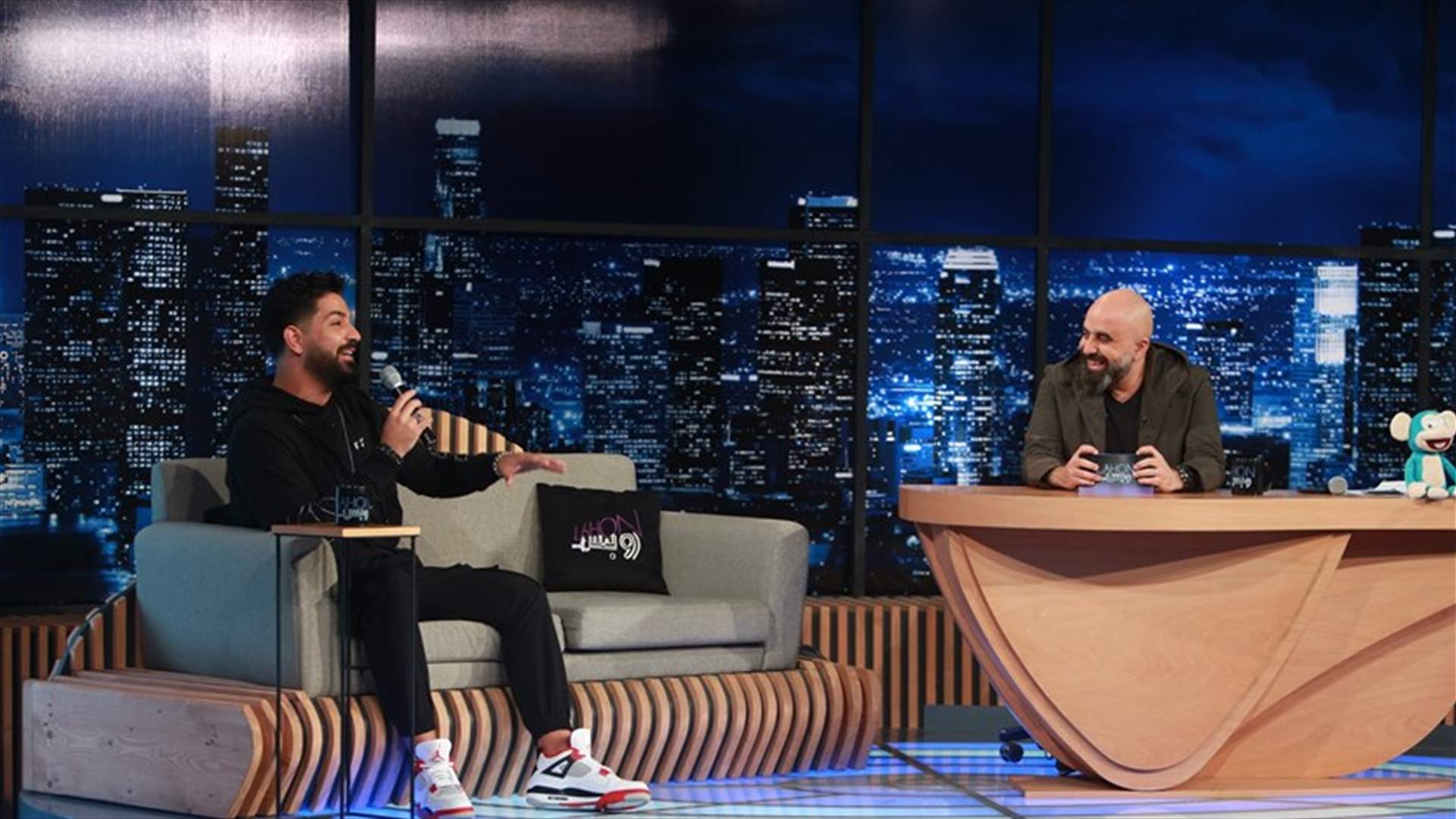 ماهر جاه يشعل مسرح "لهون وبس" بمجموعة أغانٍ حماسية (فيديو)