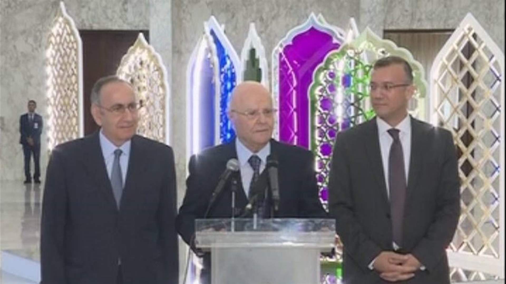 أربعة اقتراحات قوانين معجلة مكررة لكتلة الوسط المستقل