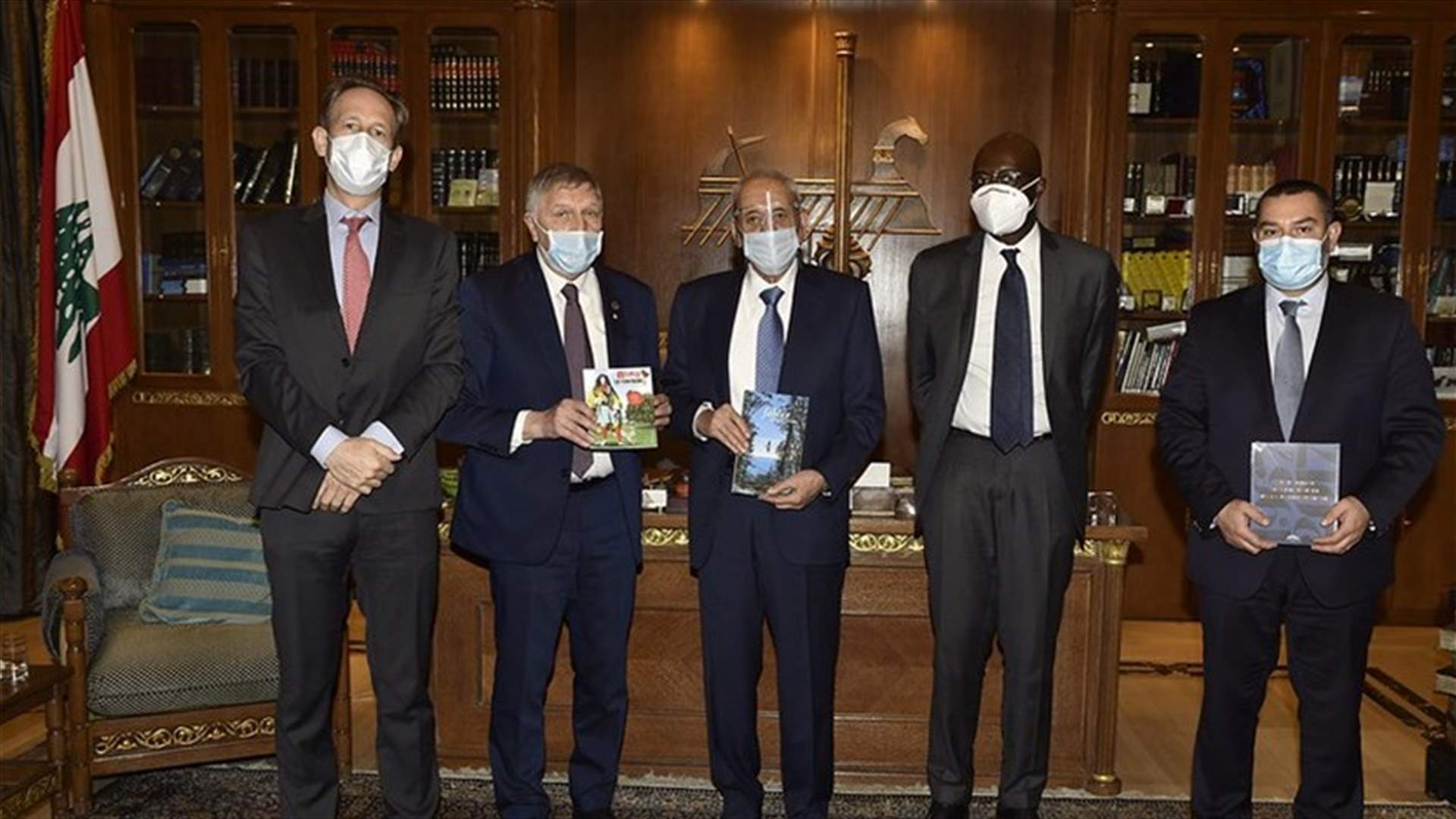 بري التقى الأمين العام للجمعية البرلمانية الفرنكوفونية ودعا الى جلسة عامة الاثنين المقبل