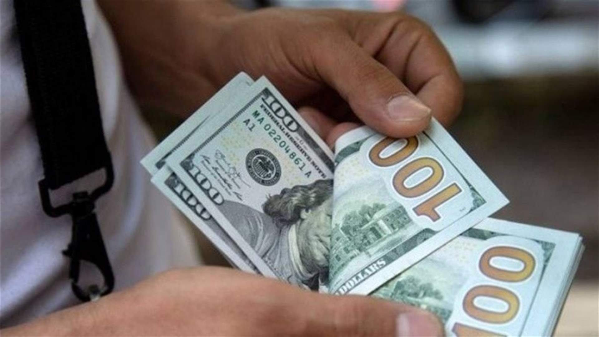 في الوضع النقدي ... لبنان معلق على حبل رفيع ولكن (الجمهورية)