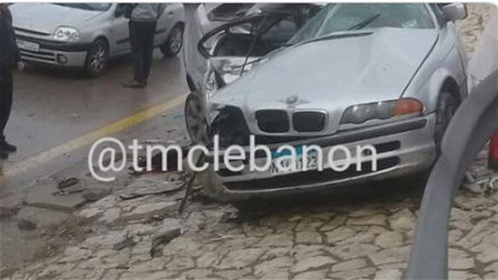 قتيل بحادث سير على اوتوستراد طبرجا (فيديو)