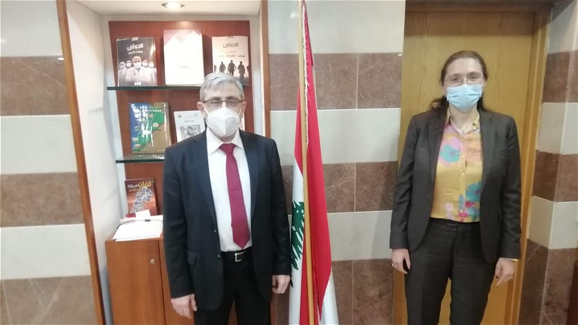 المجذوب اطلع من سفيرة الدانمارك على رغبة بلادها بالإسهام في الجهود الدولية لدعم وزارة التربية