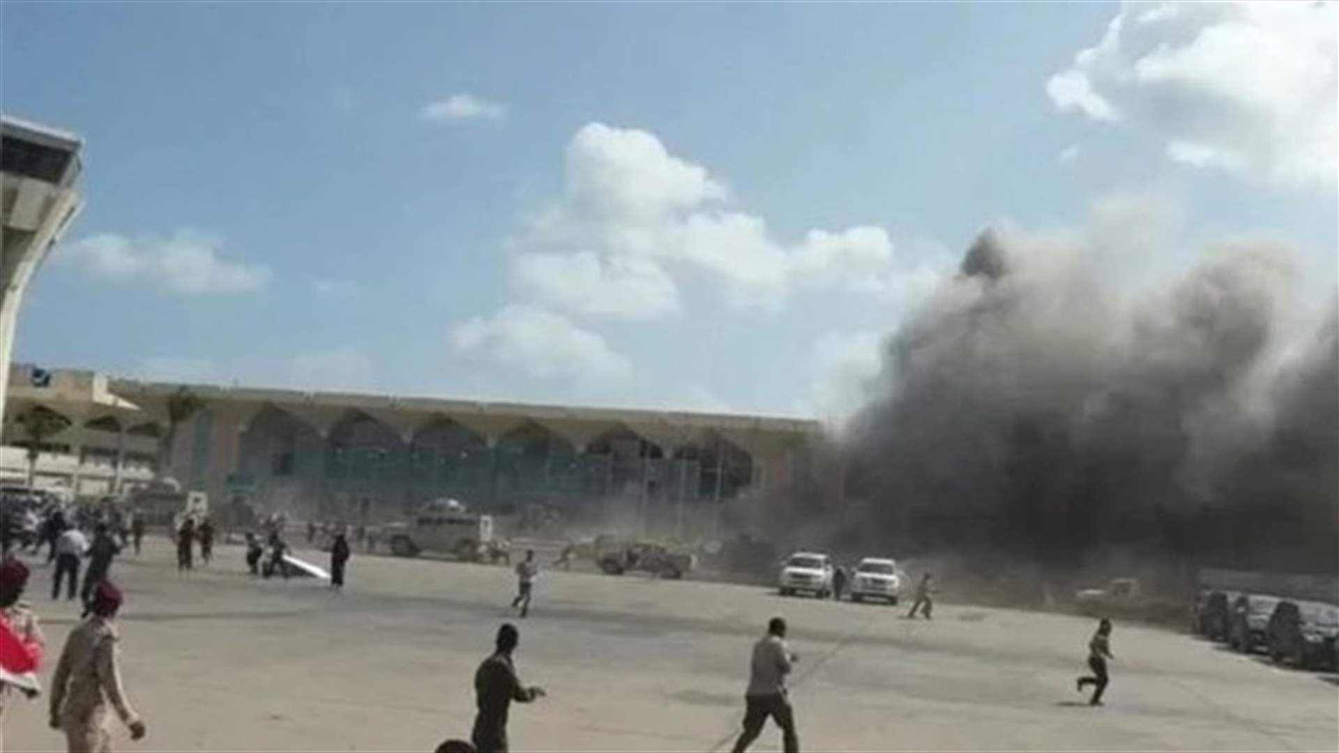 فريق للأمم المتحدة يجد أن الحوثيين شنوا هجوما قتل 22 بمطار عدن