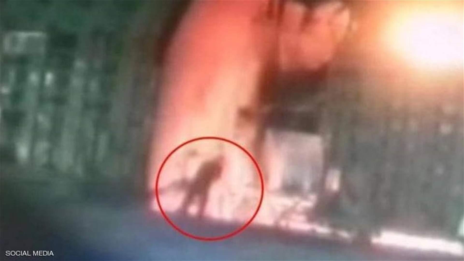 خسر في البورصة... فألقى بنفسه داخل فرن لصهر المعادن (فيديو)