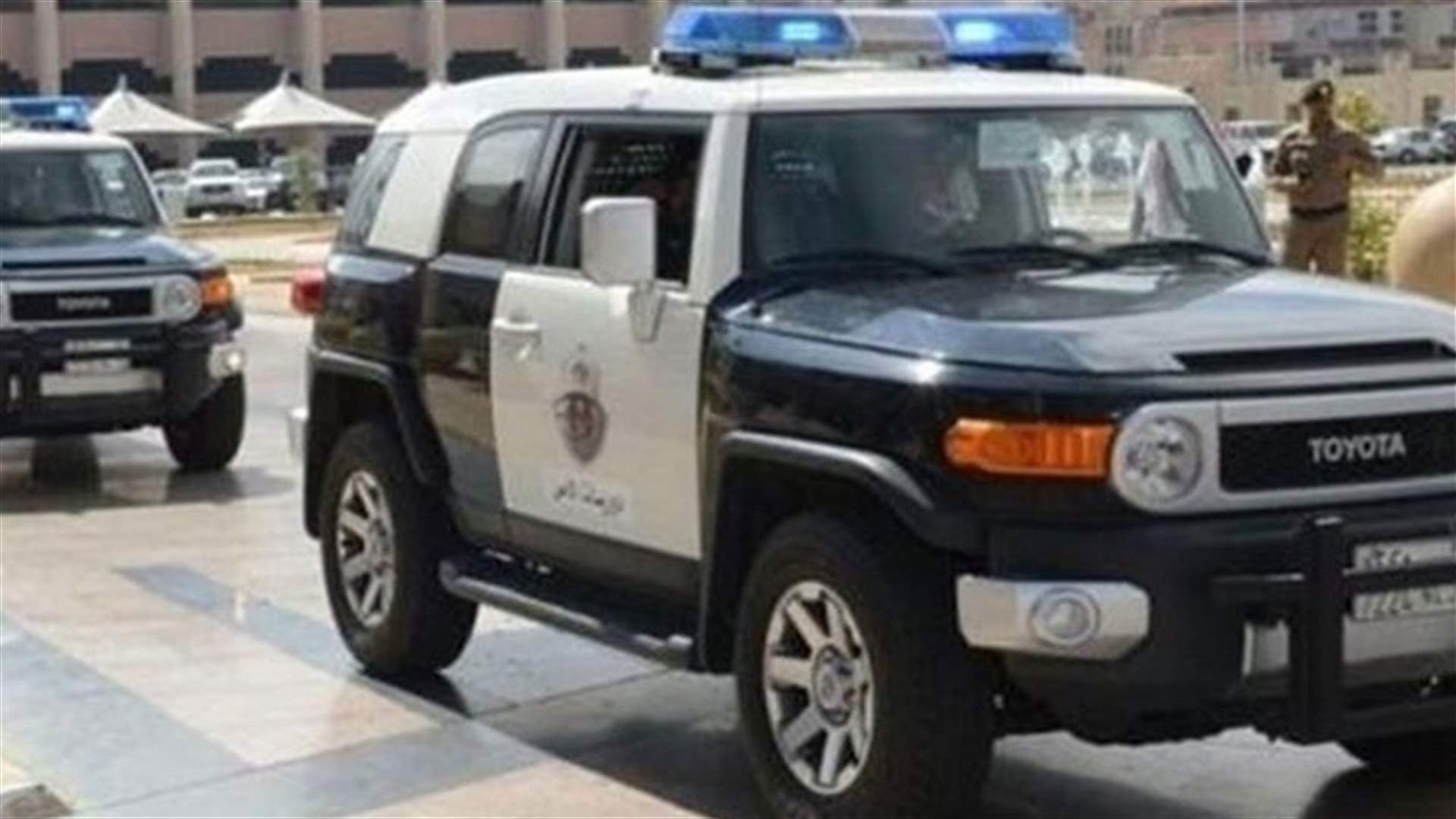 دهسه مرّتين وضربه حتى الموت... جريمة قتل مروعة وثقتها كاميرات المراقبة بالسعودية (فيديو)