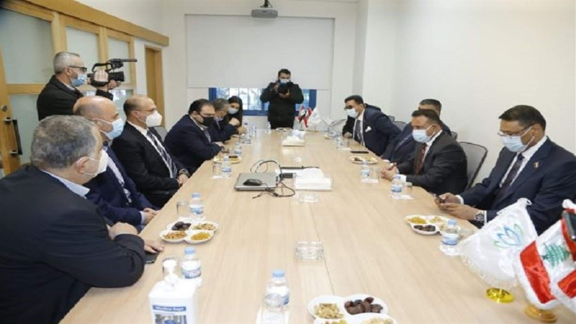 حسن ونظيره العراقي تفقدا مستشفى الرسول الأعظم.. والتميمي نوه بالإجراءات المتخذة لمواجهة الجائحة