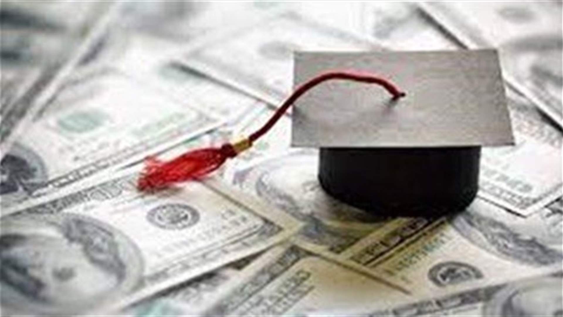 Families of Lebanese students abroad: We received promises not to dismiss students