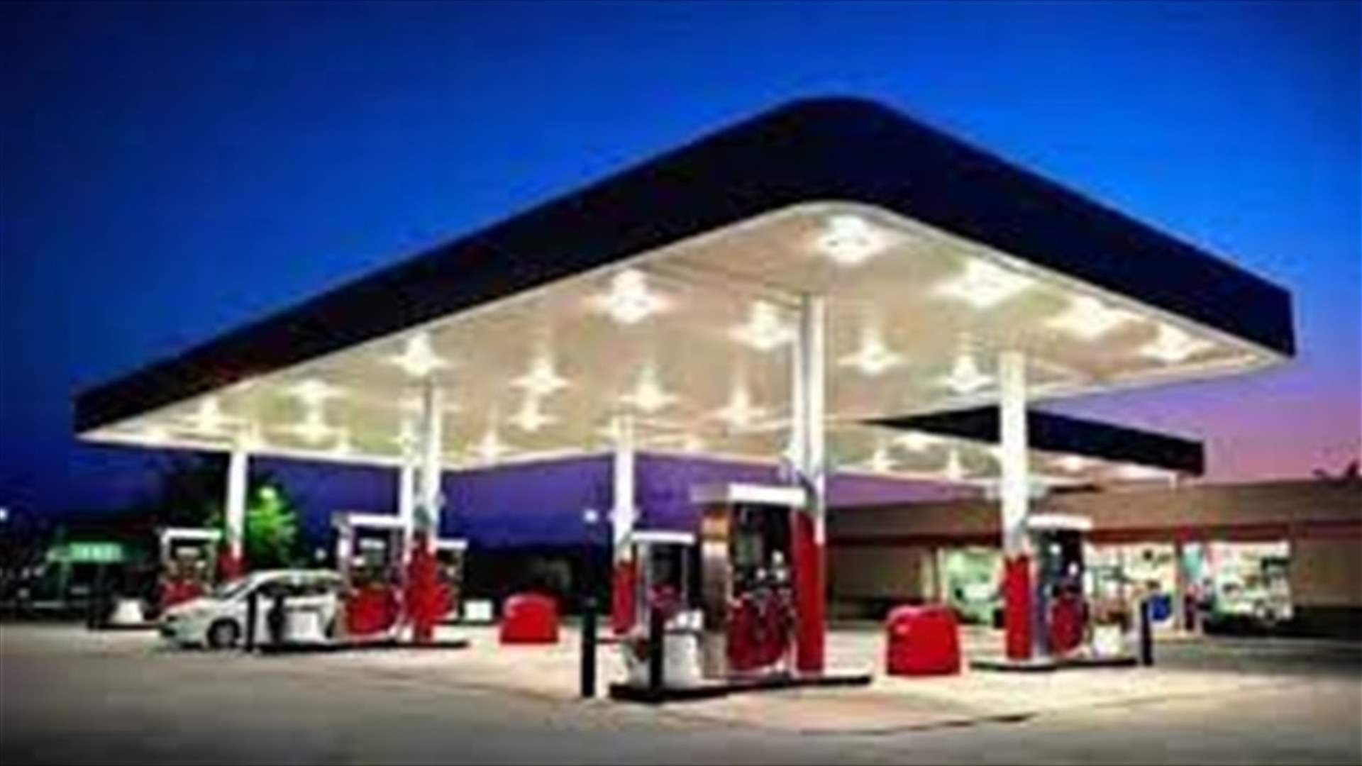 أبو شقرا: أزمة البنزين إلى انفراج مطلع الأسبوع المقبل